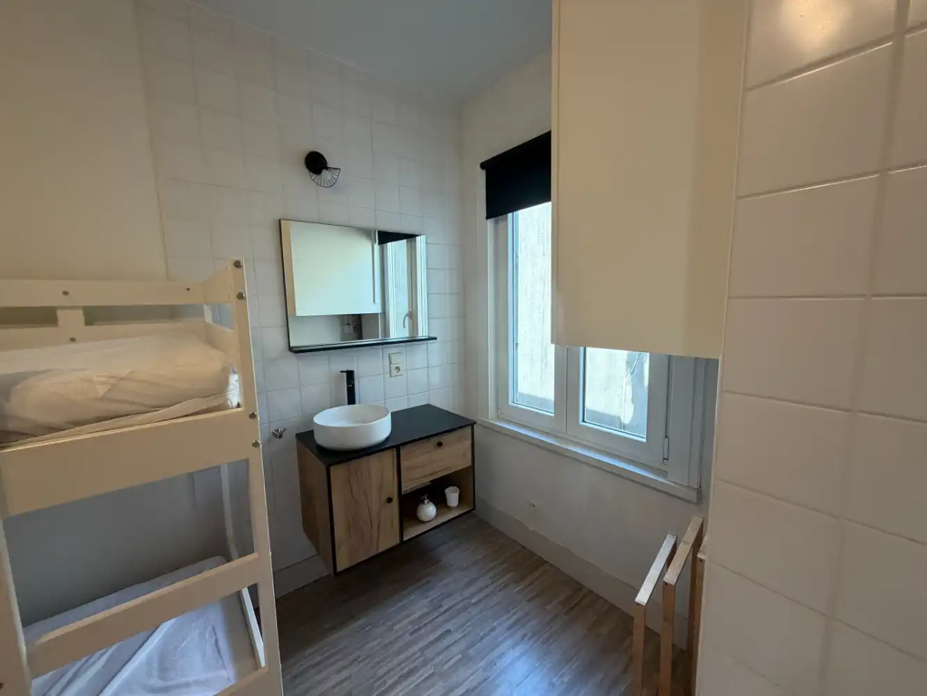 Instapklaar gemeubeld appartement met één slaapkamer. Gelegen op het tweede verdiep in een gebouw zonder lift. foto 15