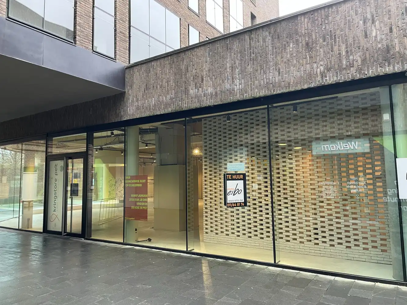 Handelsruimte of kantoorruimte te huur foto 3