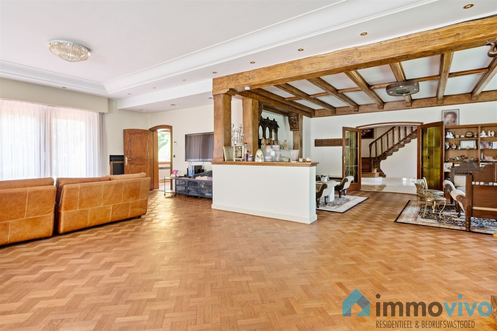 Karaktervolle rietgedekte villa op 1.120 m² met 5 slaapkamers en badkamers (475 m² bewoonbaar!) foto 10