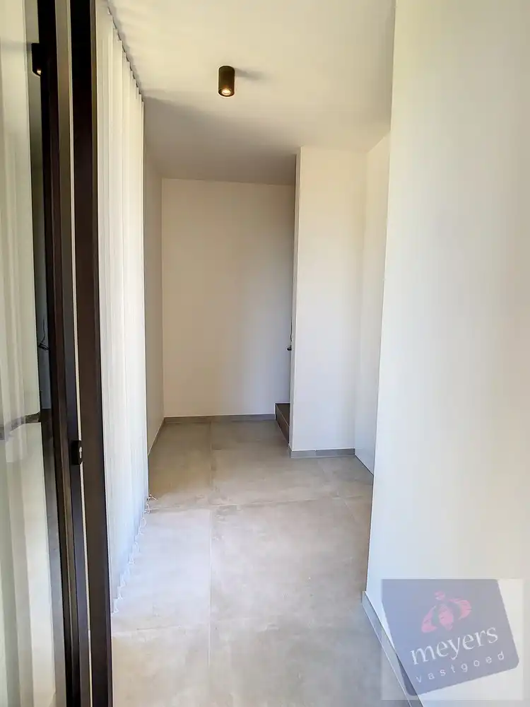 Recent en energiezuinige halfopen woning op toplocatie in Zonhoven foto 4