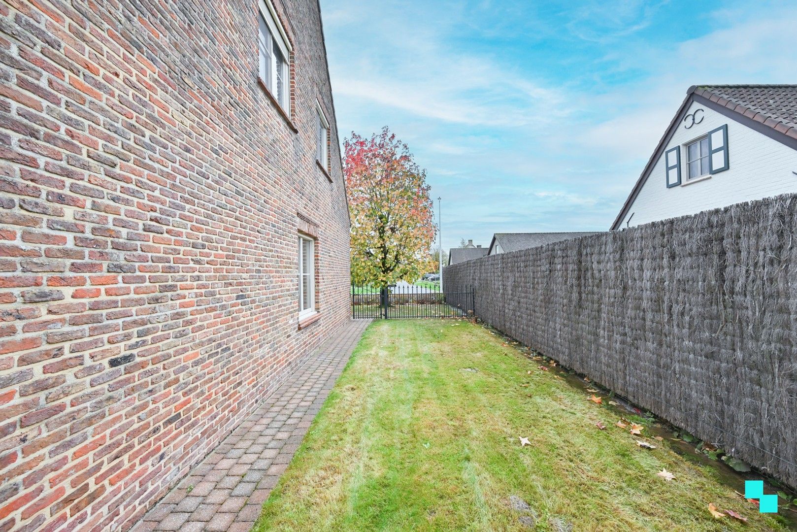 Gunstig gelegen eengezinswoning met vier slaapkamers te Izegem foto 31
