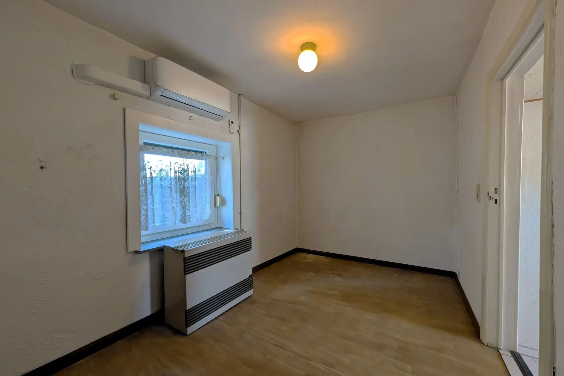 Vrijstaande woning op een perceel van 4a 53ca, op wandelafstand van het centrum van Lanaken foto 7