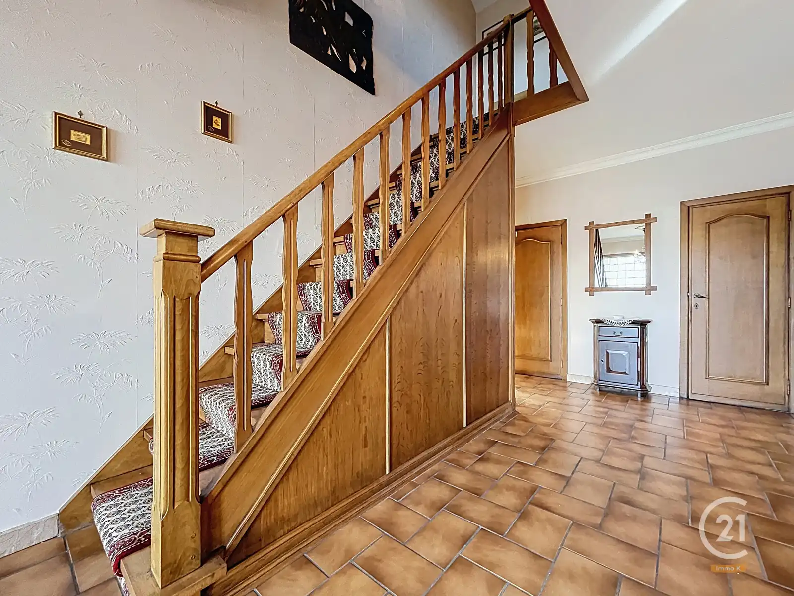 Ruime gelijkvloerse woning met 4 slpks, garage en tuin foto 18