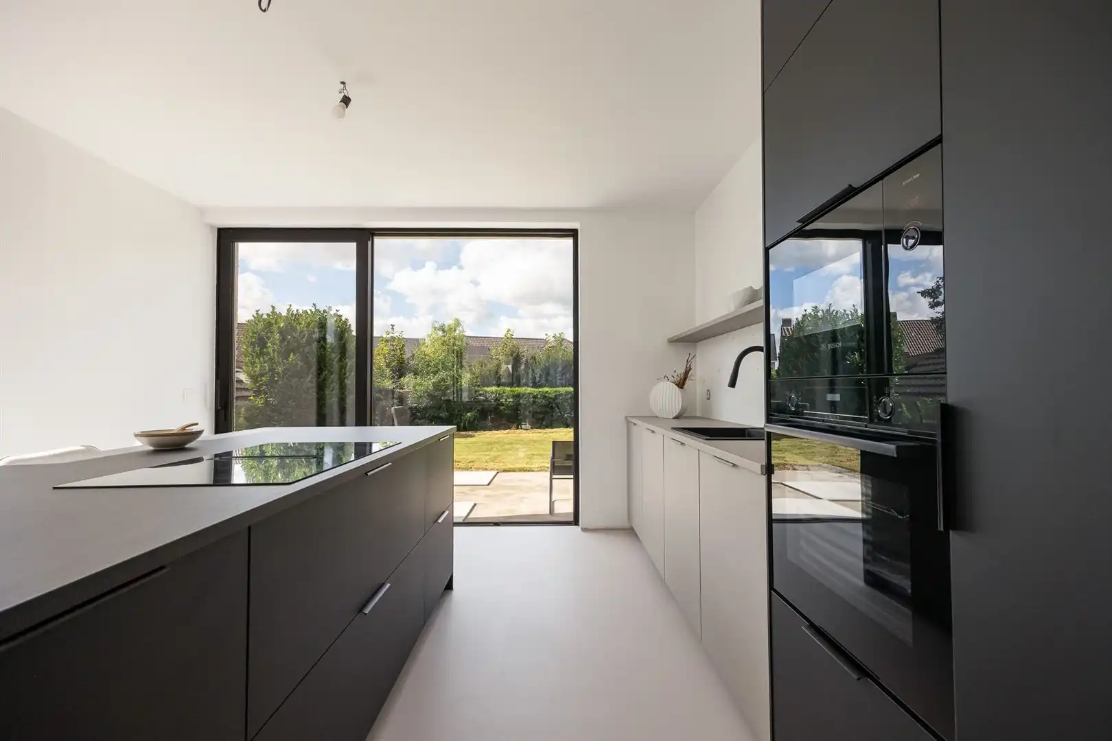 Energiezuinige, duurzame en lichte woning op west perceel. foto 11
