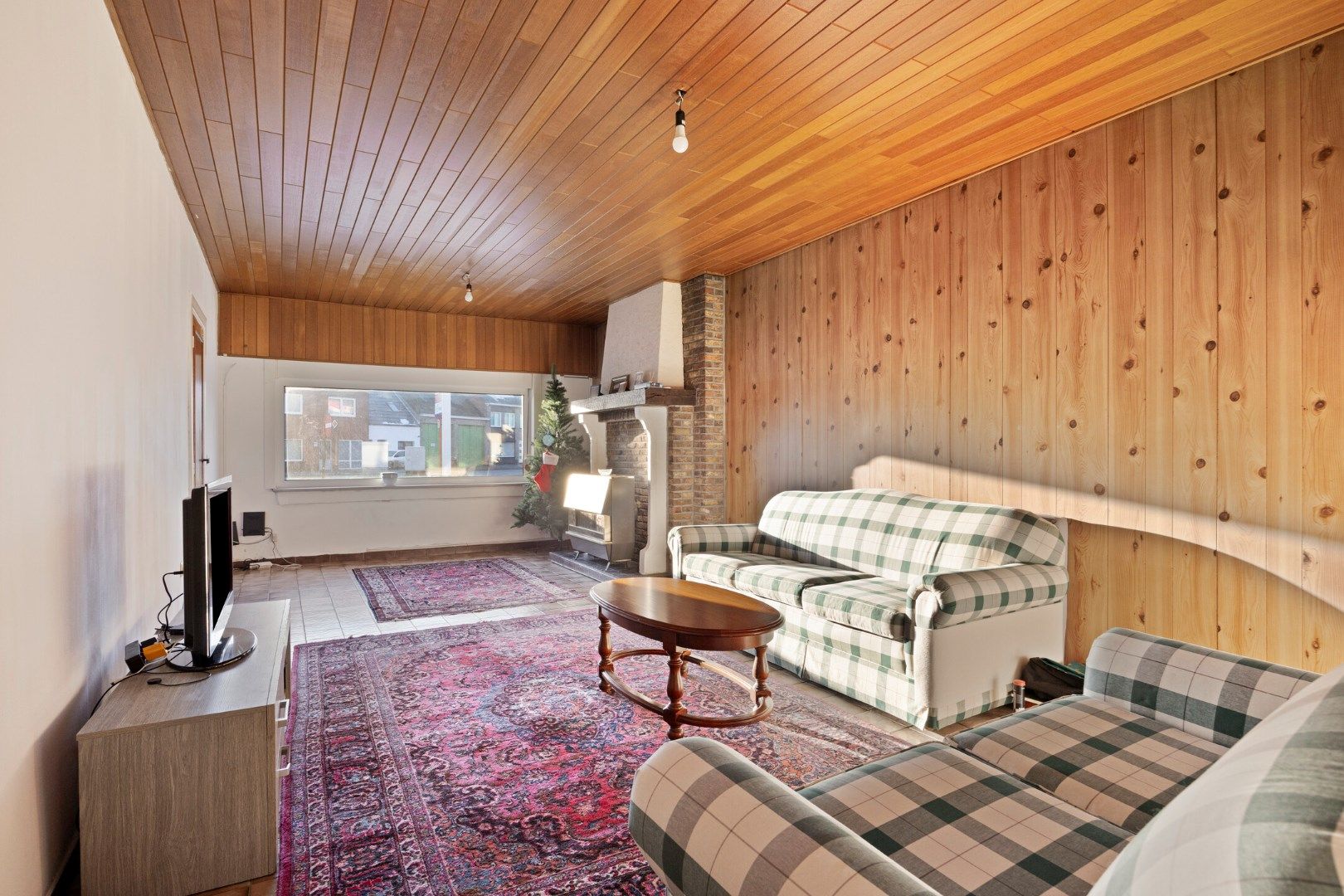 Te renoveren woning nabij het centrum van Mol ! foto 3