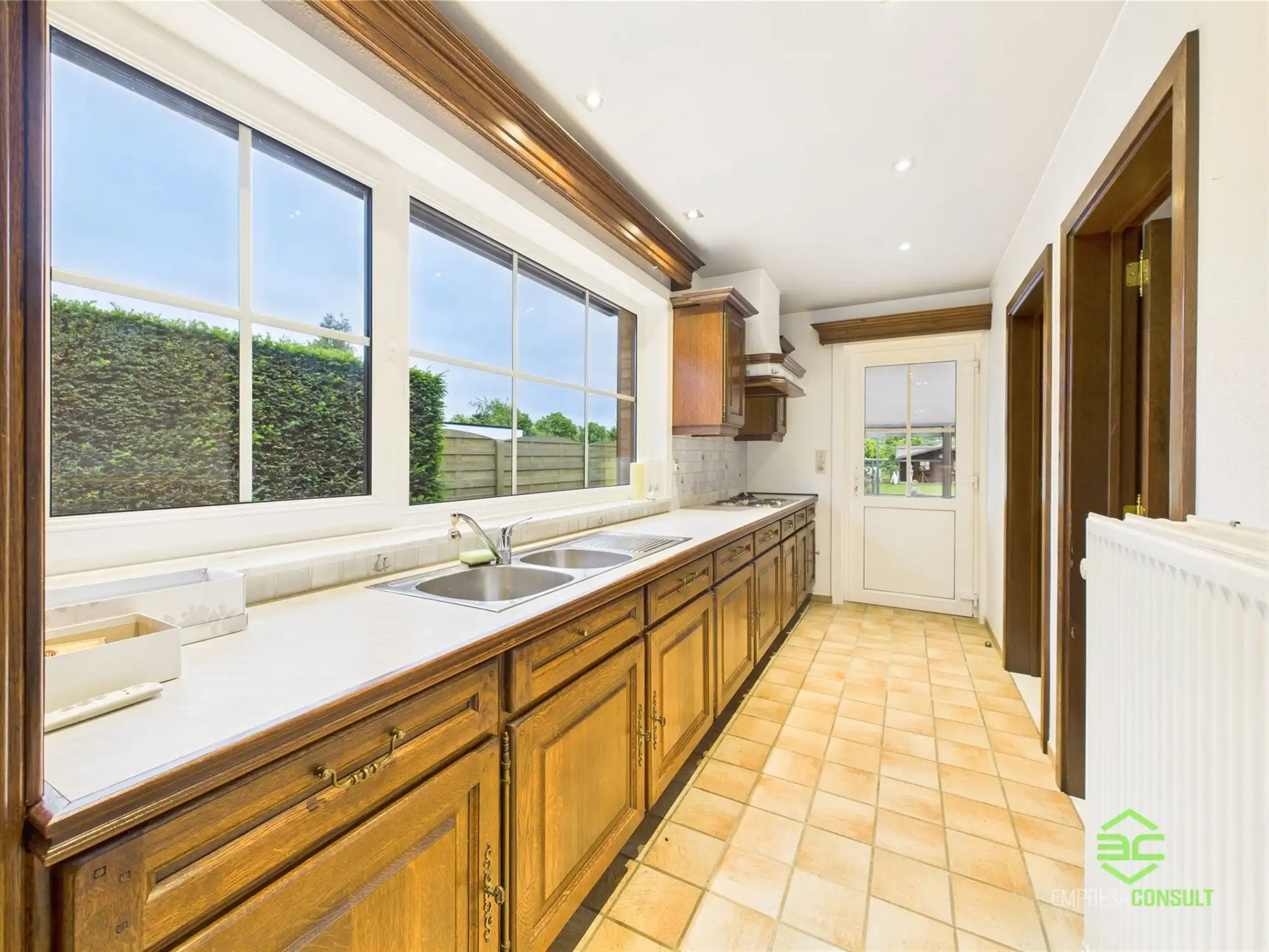 Gelijkvloerse woning op 12a 9ca in het centrum! foto 7