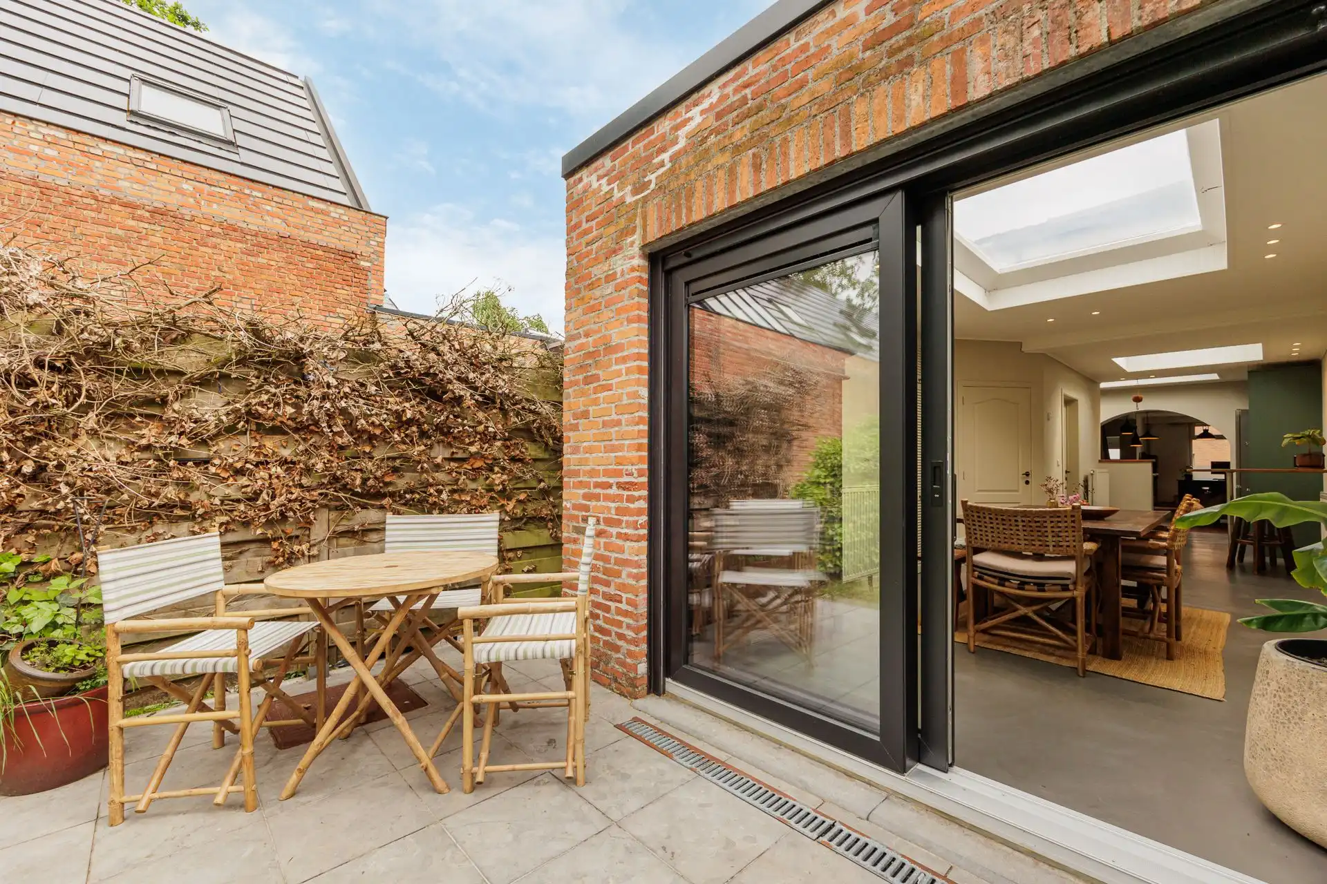 Charmante woning met tuin op toplocatie in Mortsel! foto 15