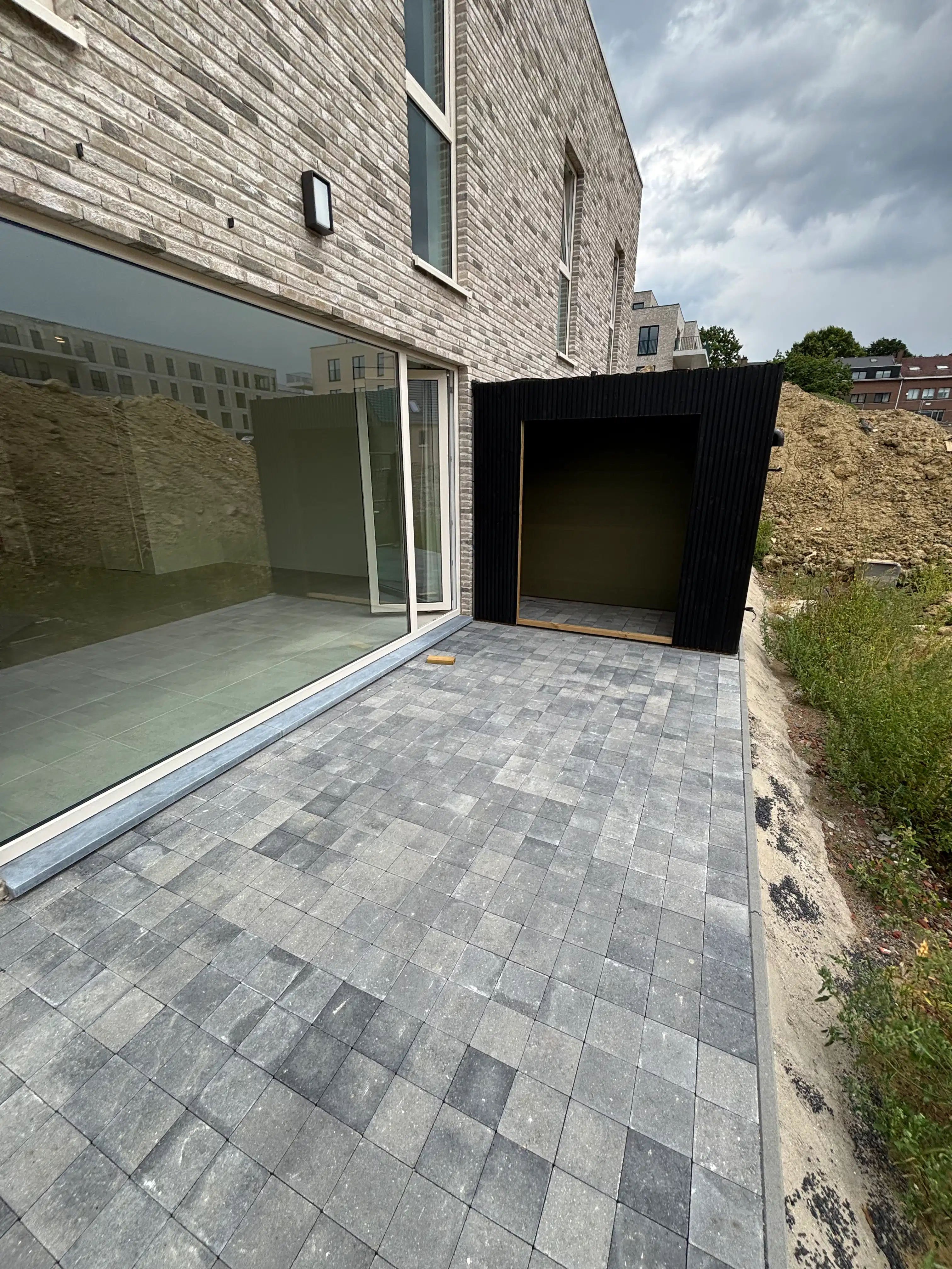 Moderne gezinswoning met 3 slaapkamers, ondergrondse staanplaats  en terras op de Groenloo-site in Koningslo foto 3