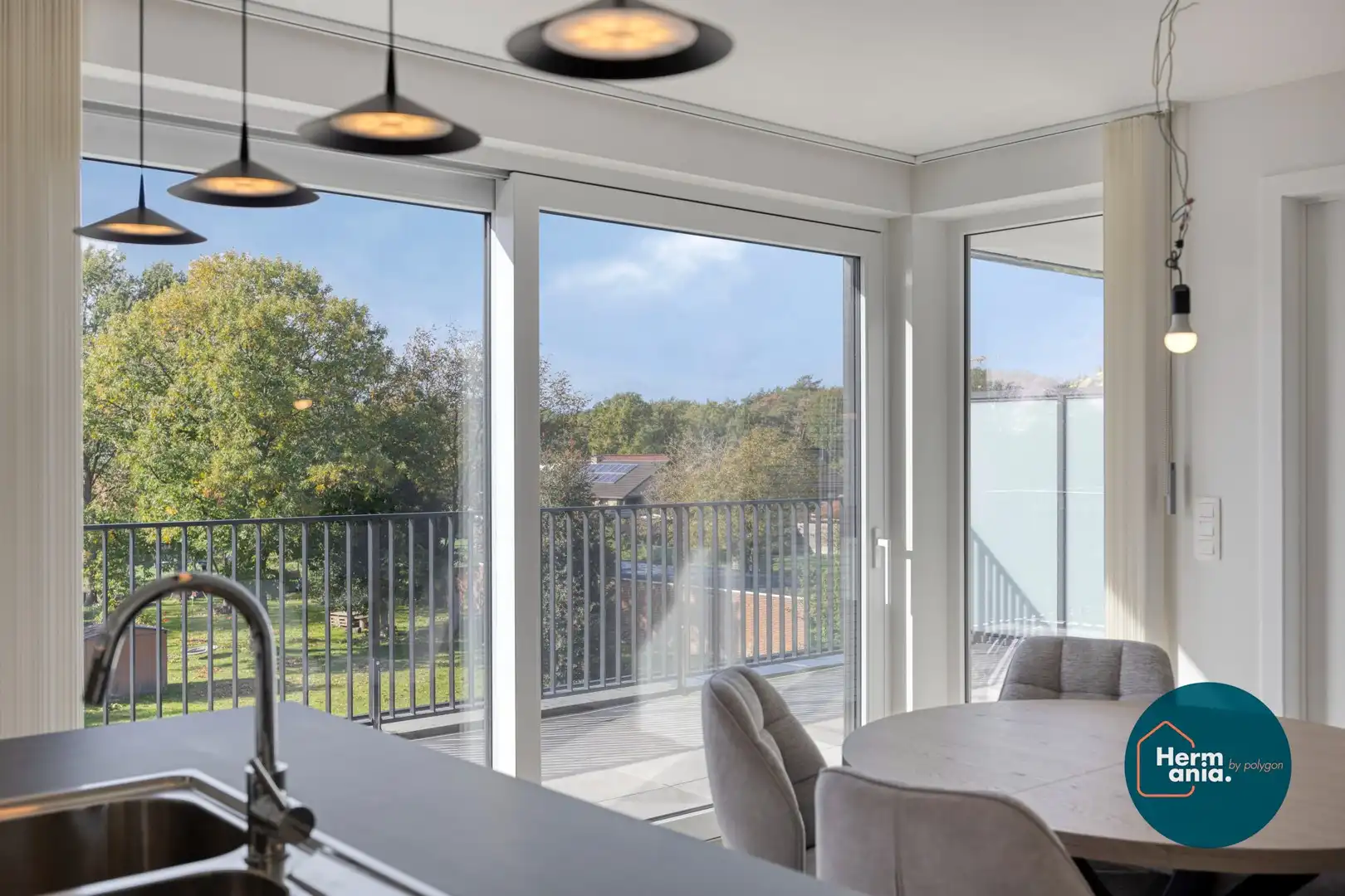 Prachtig nieuwbouwappartement met ruim terras. foto 14
