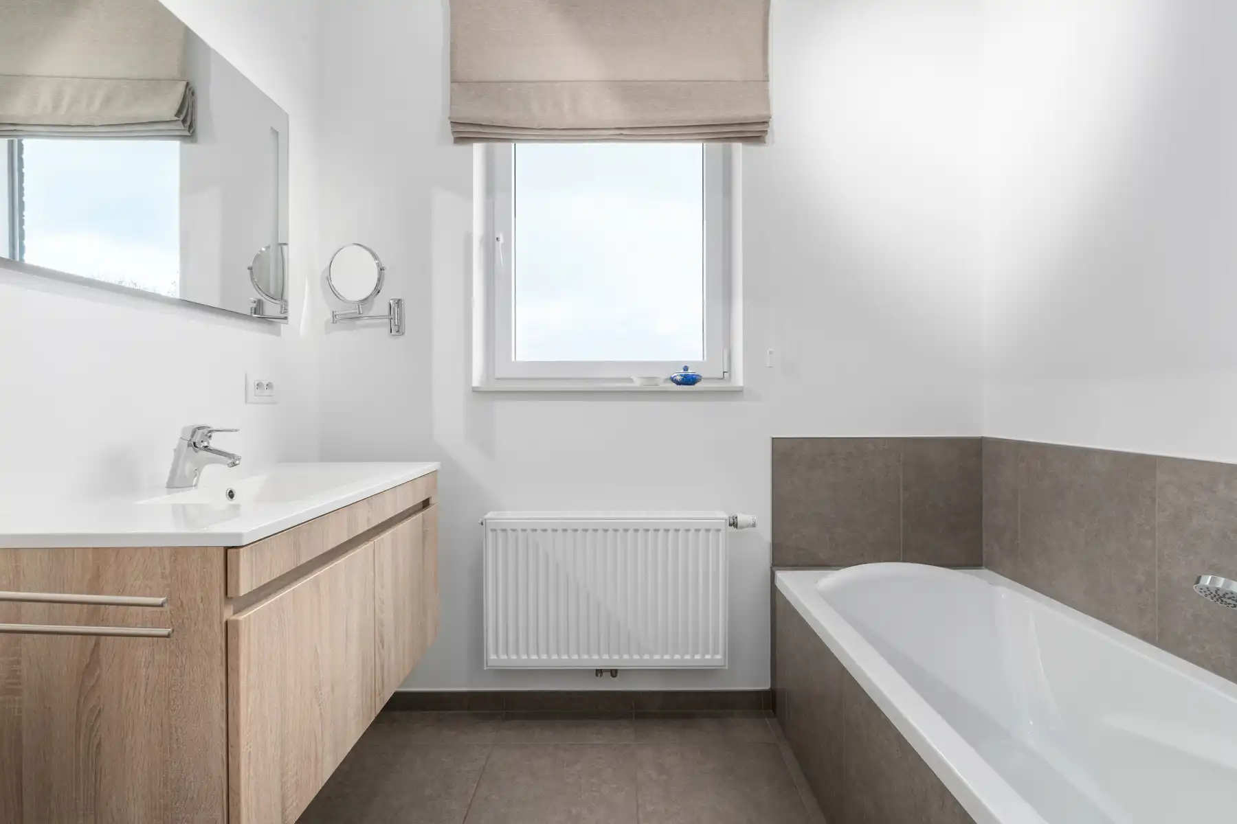 Recent appartement te Aartrijke foto 11