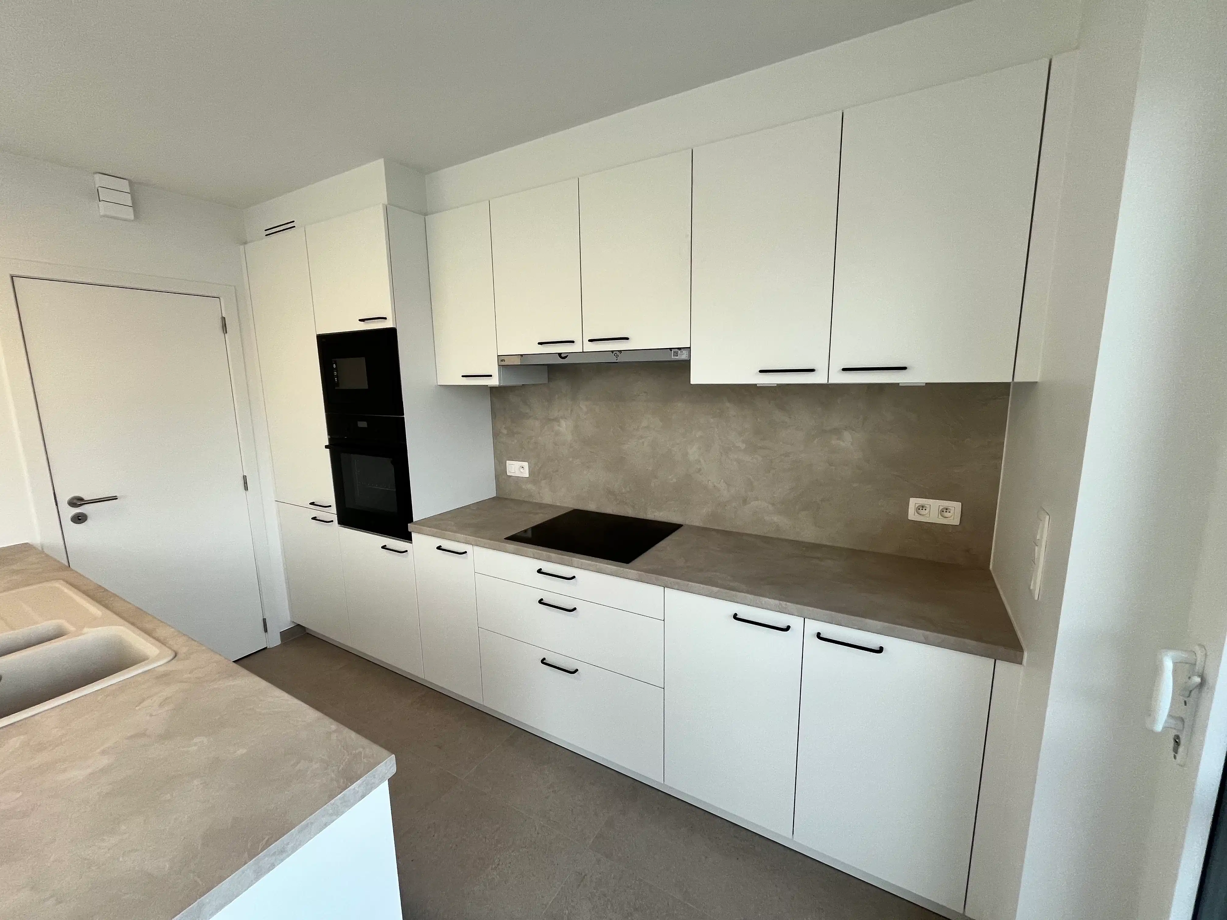Moderne nieuwbouwwoning voorzien van 3 slaapkamers en carport foto 4