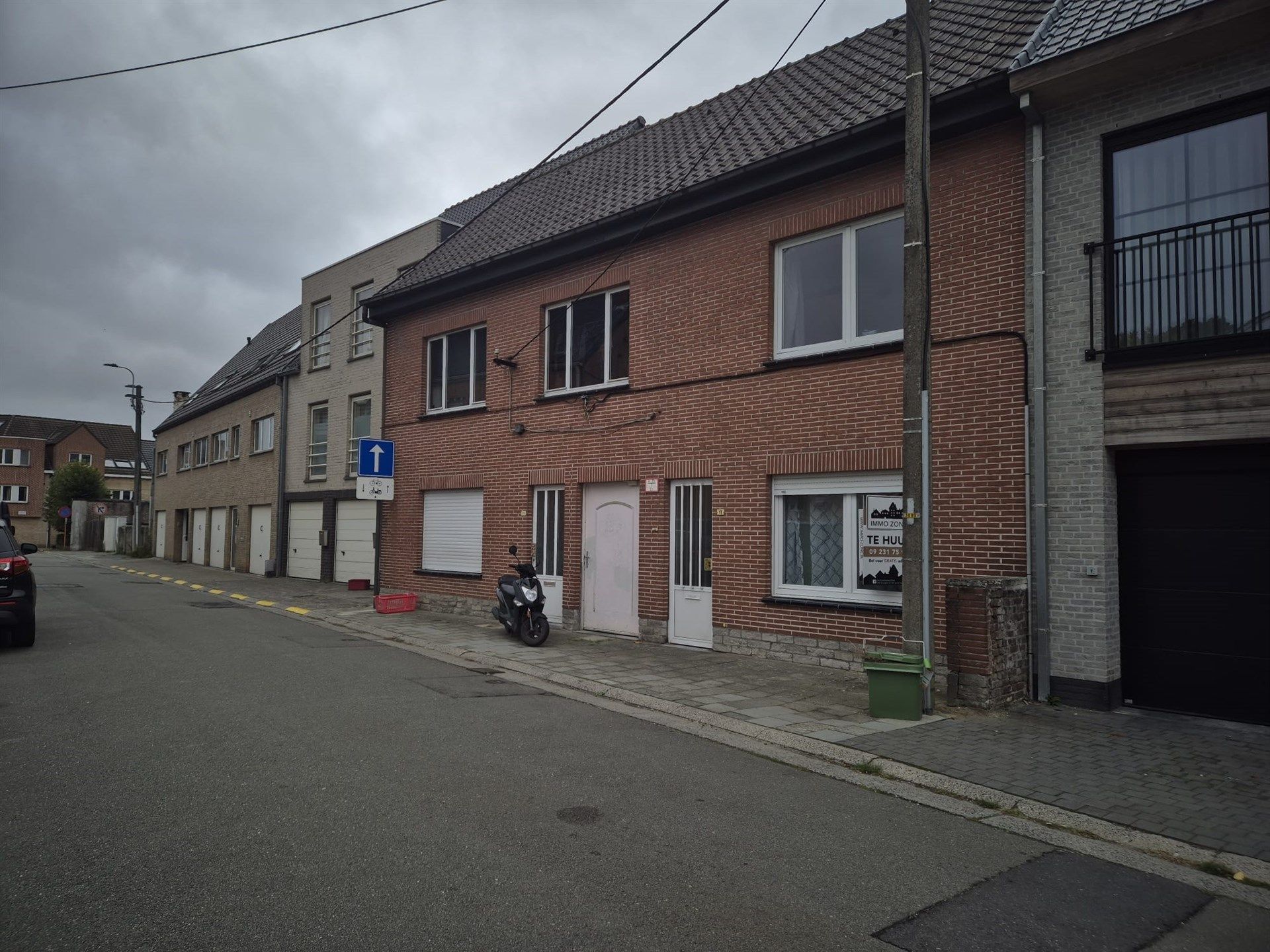 Centraal gelegen 2 slaapkamer woning met koer. foto 27