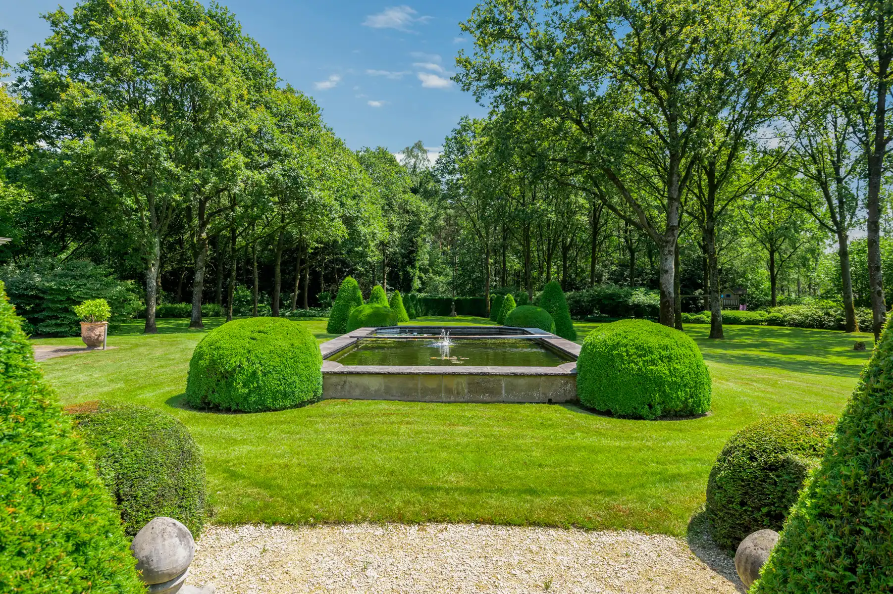 Ruime villa met binnenzwembad, EPC B en 5 slpk in Brasschaat foto 45