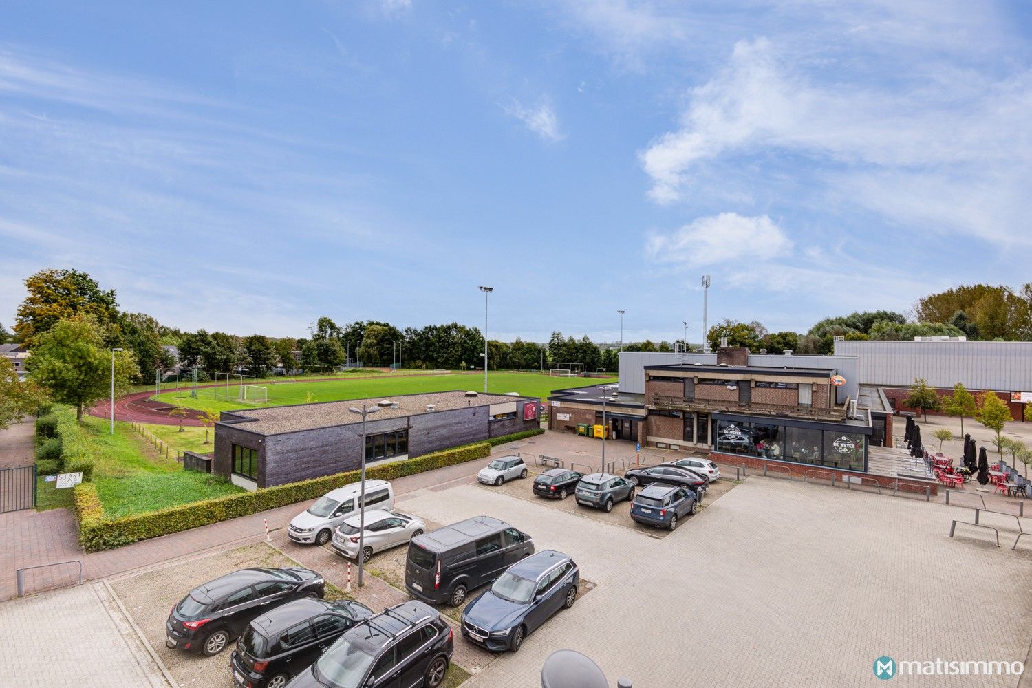 LUXUEUS VOORZIEN PENTHOUSE MET MODERN INTERIEUR EN ZEER RUIM TERRAS IN CENTRUM KORTESSEM foto 30