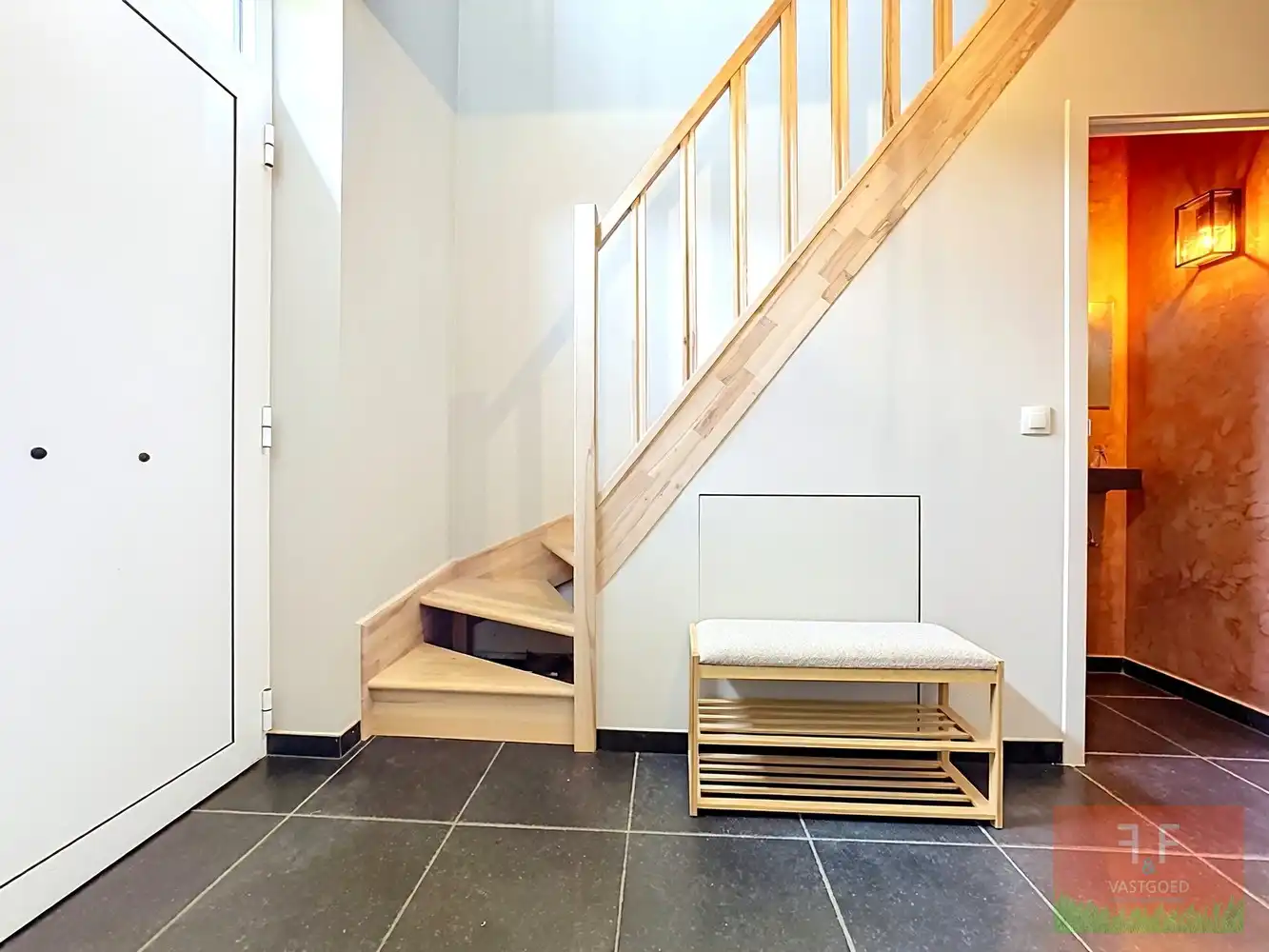 Moderne gezinswoning met 3 slaapkamers, zonneterras en grote tuin te Vlierzele - Instapklaar, gebouwd in 2022! foto 12