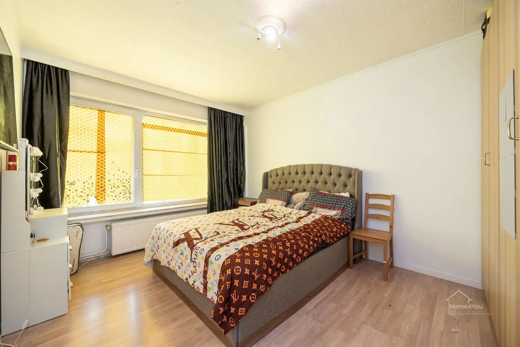 Lichtrijk hoekappartement met 3 slpk en terras in Borgerhout! foto 8