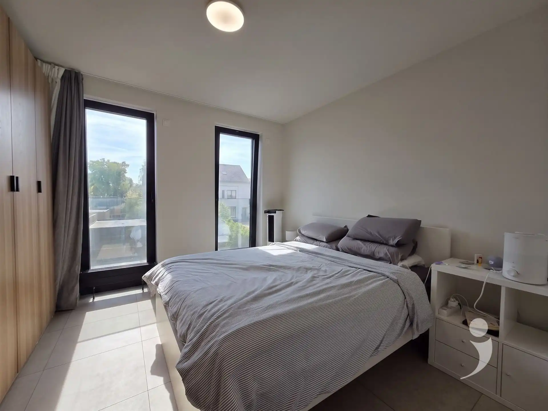 Zeer ruim en duurzaam appartement met 3 kamers en 1 staanplaats foto 10