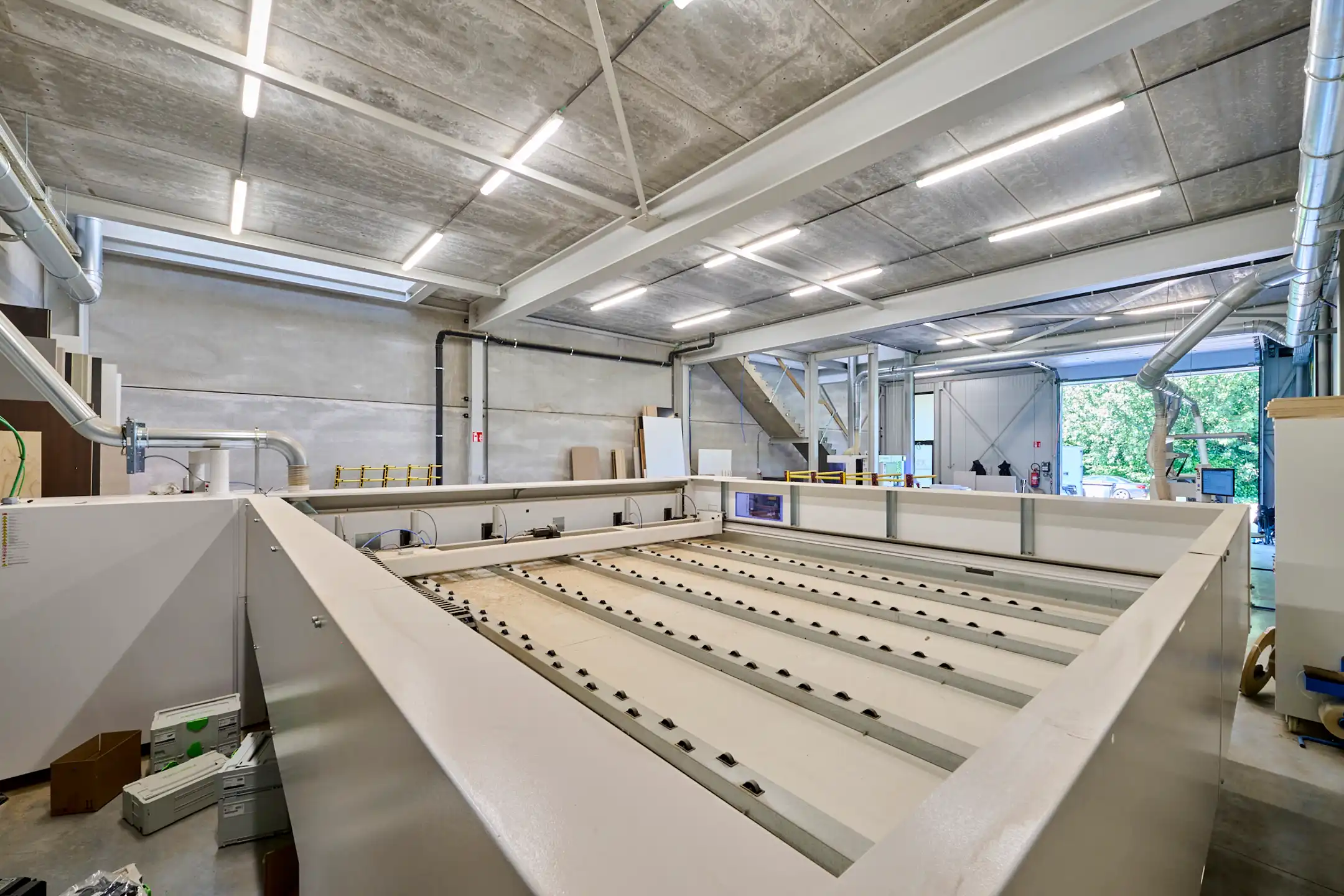 TE KOOP: KMO-UNIT MET KANTOOR/SHOWROOM TE BILZEN foto 6