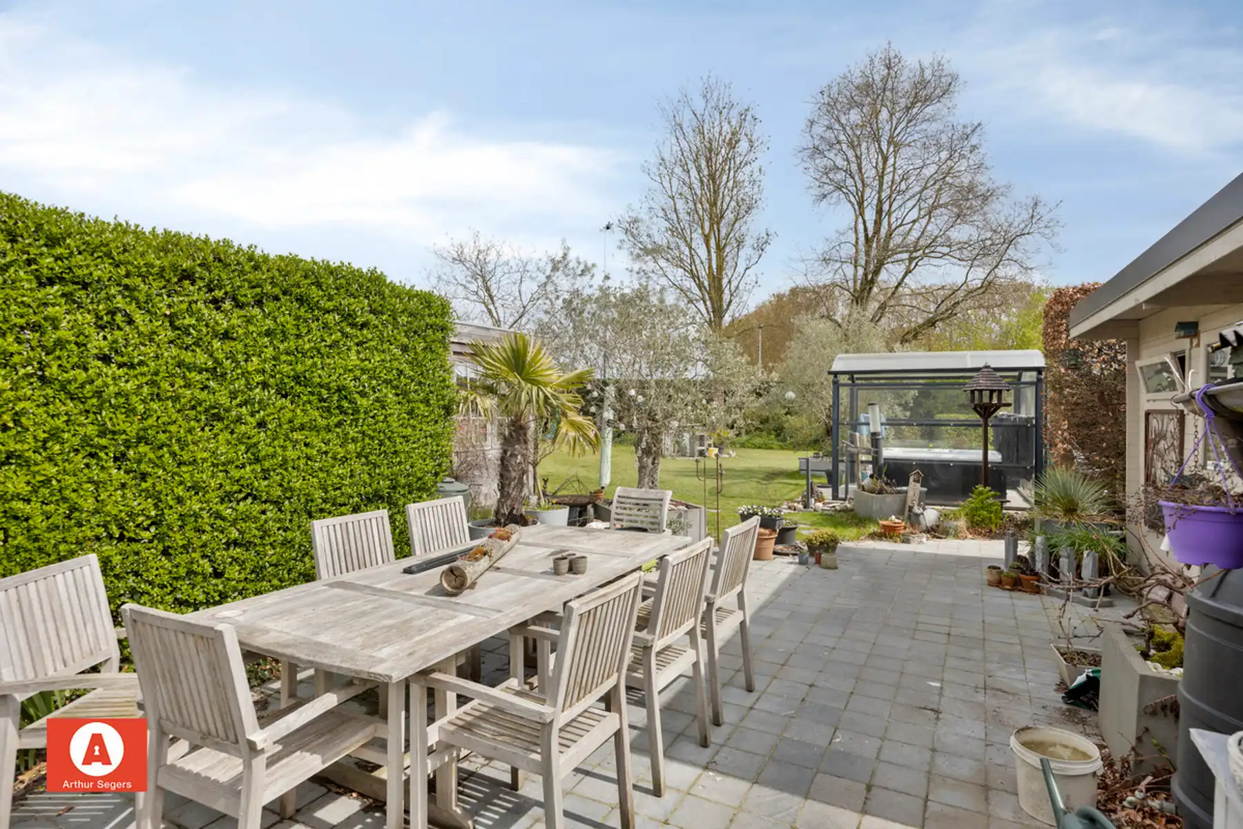 Ruime woning met 5 slpk en prachtige tuin op topligging foto 25