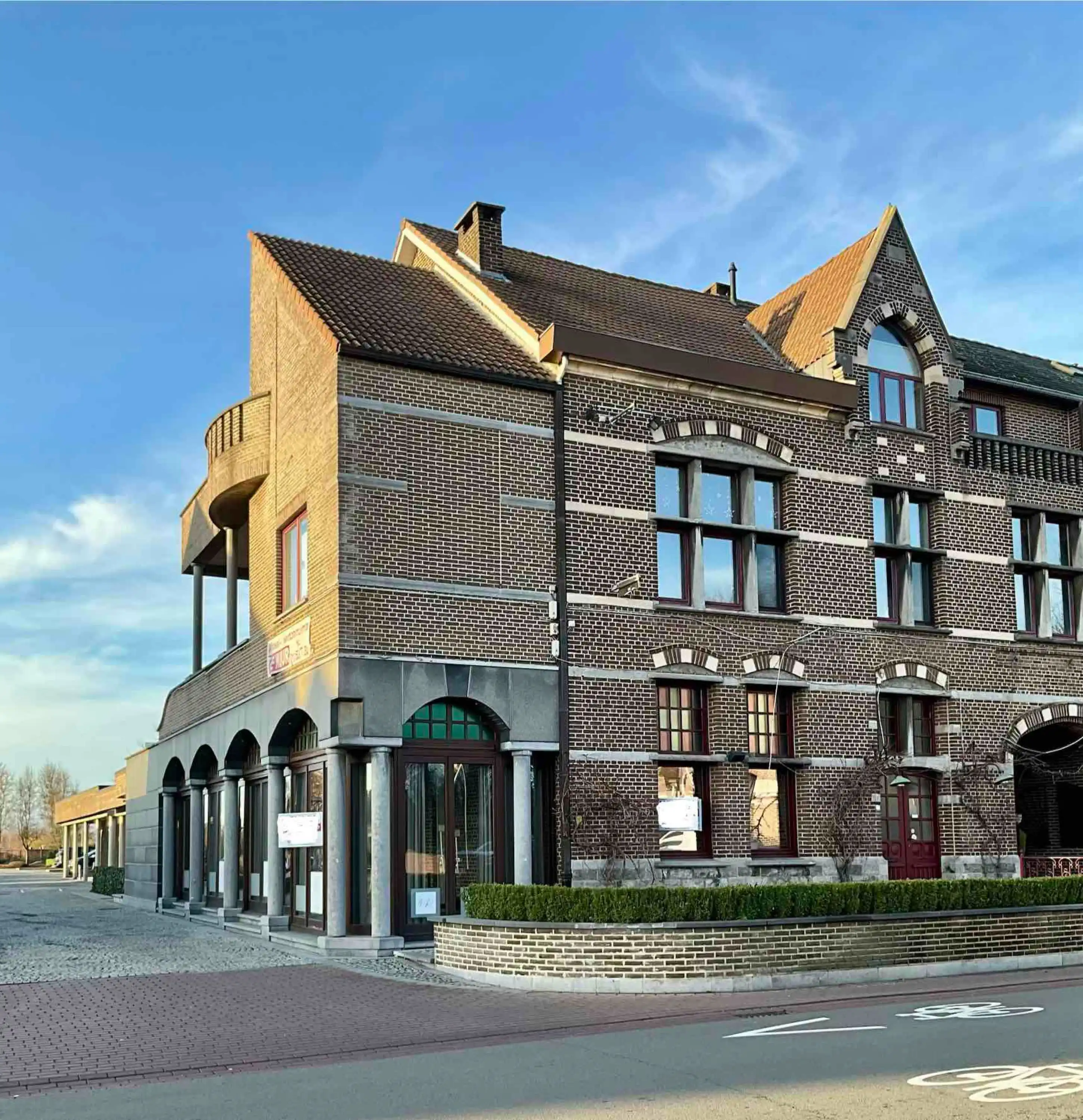 Horecazaak te huur foto {{pictureIndex}}