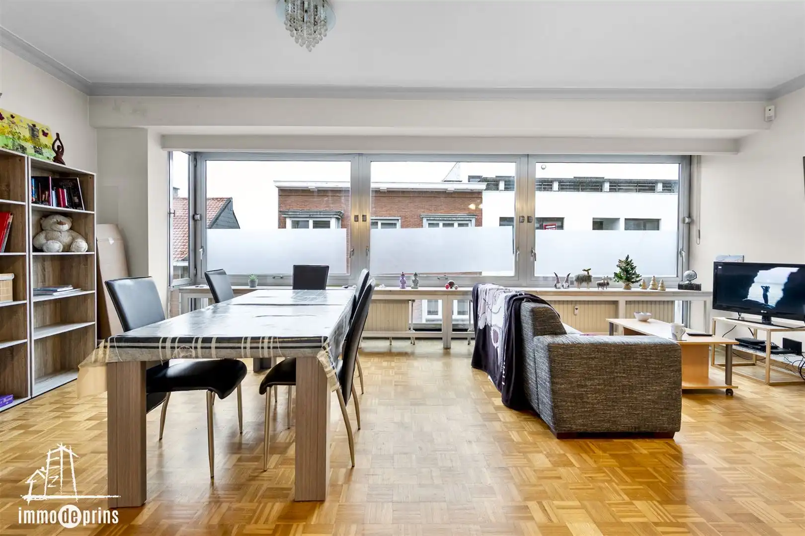 Alle eigendommen foto 8