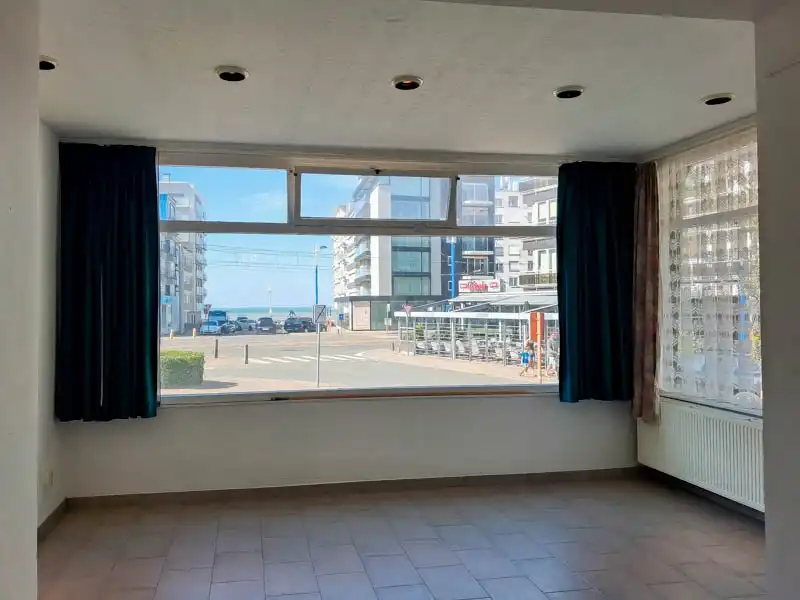 Ruim 2-slaapkamerappartement met zeezicht in het centrum van Koksijde foto 7
