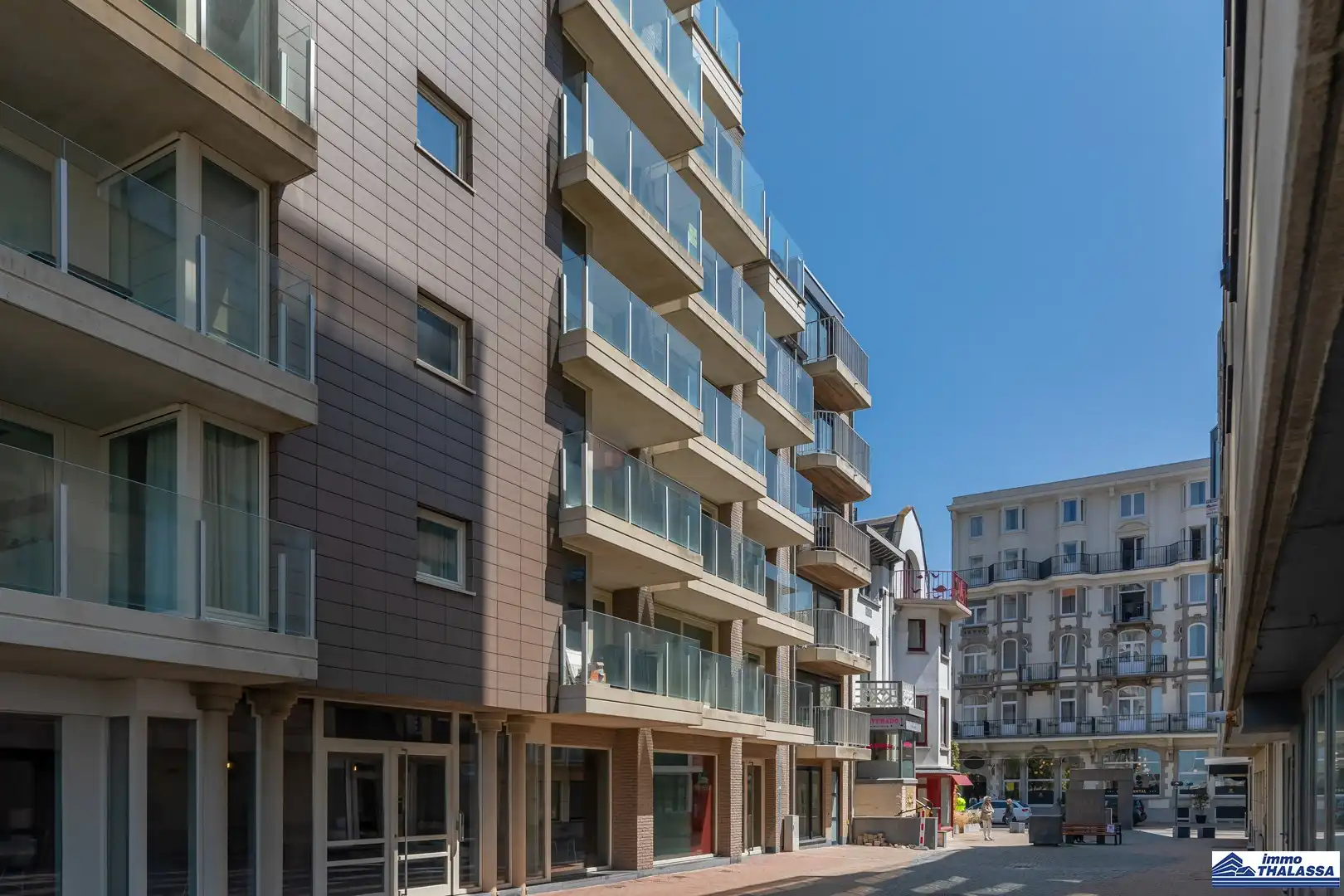 Modern ingericht appartement op de 5e verdieping aan de Ankerweg in De Panne - perfecte uitvalsbasis voor een gezellig verblijf aan zee. foto 22