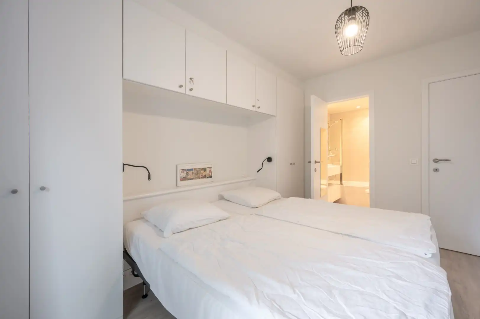 Instapklaar 3-slaapkamerappartement met zijdelings zeezicht foto 11