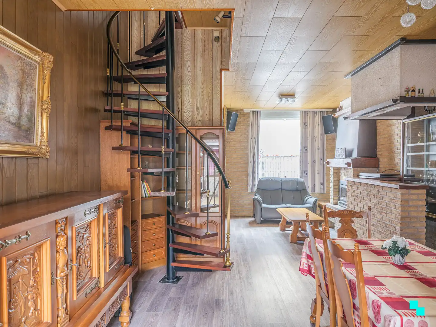 Te renoveren woning met gezellige tuin foto 3