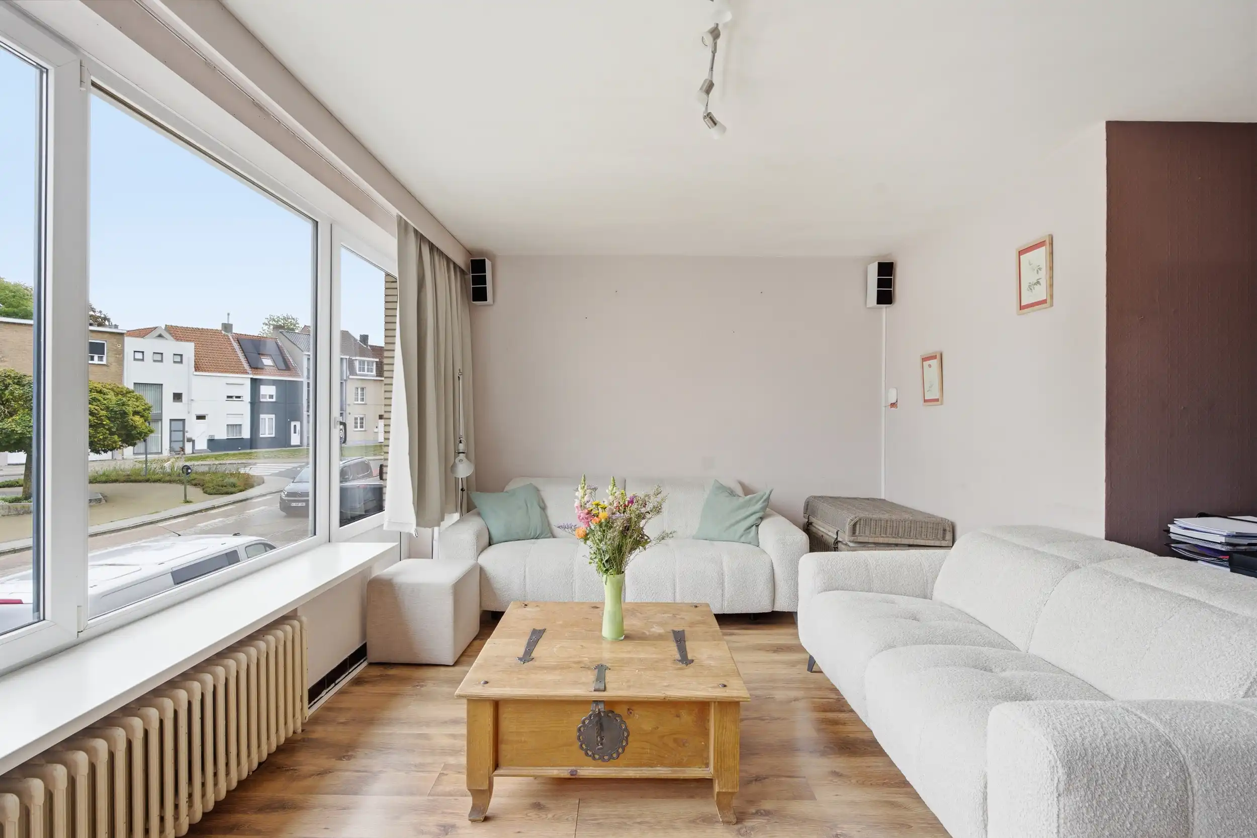 Verrassend ruime woning met atelier en EPC A foto 3