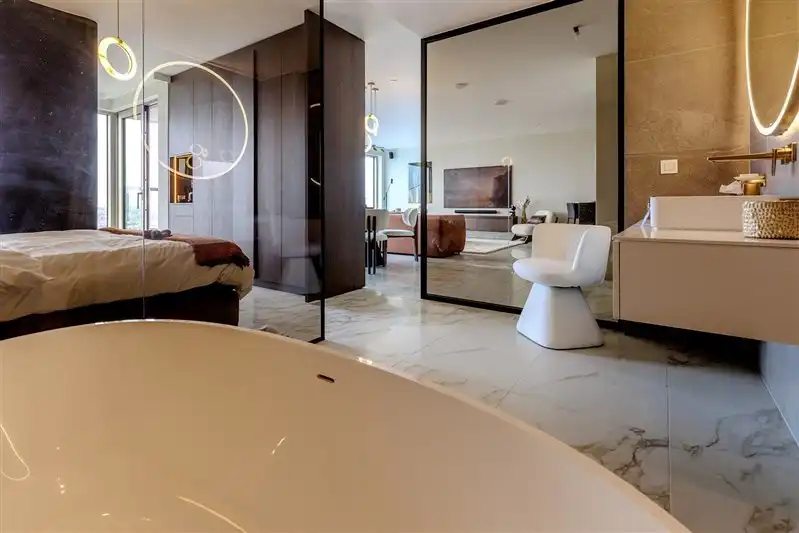 luxe1 SLPK appartement op grote hoogte in de Antwerp Tower foto 8