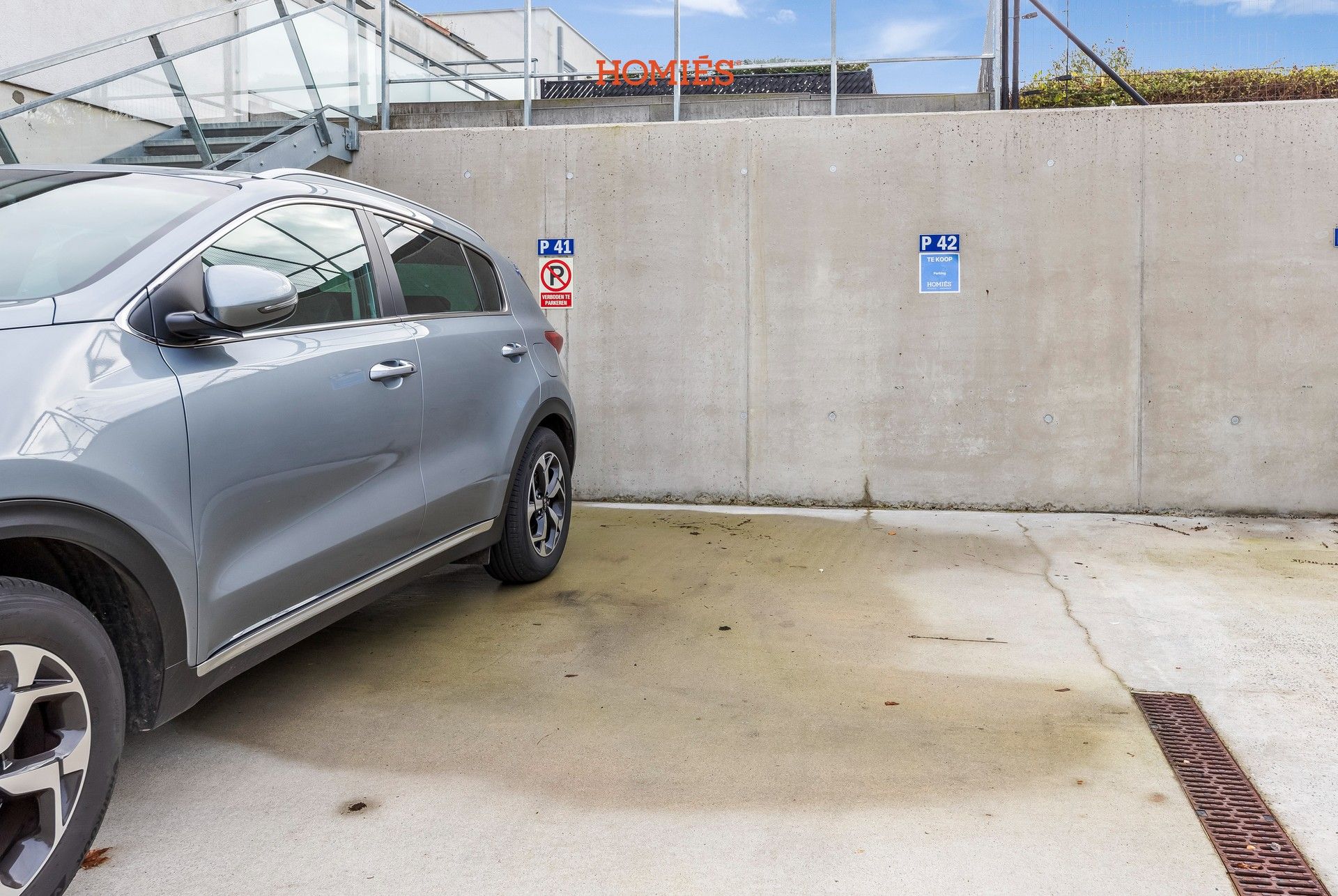 Autostaanplaatsen te koop in residentie Poort van Bekkevoort foto {{pictureIndex}}