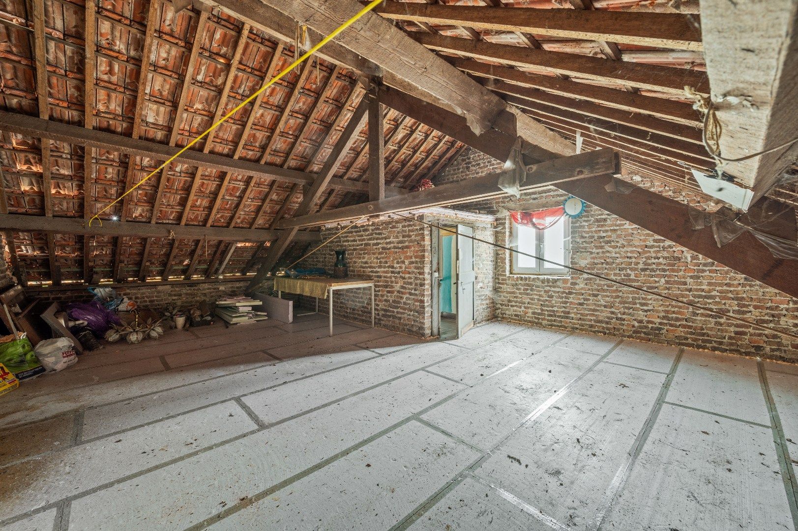 Te renoveren woning met potentieel op ruim perceel te Attenhoven (Landen) foto 20