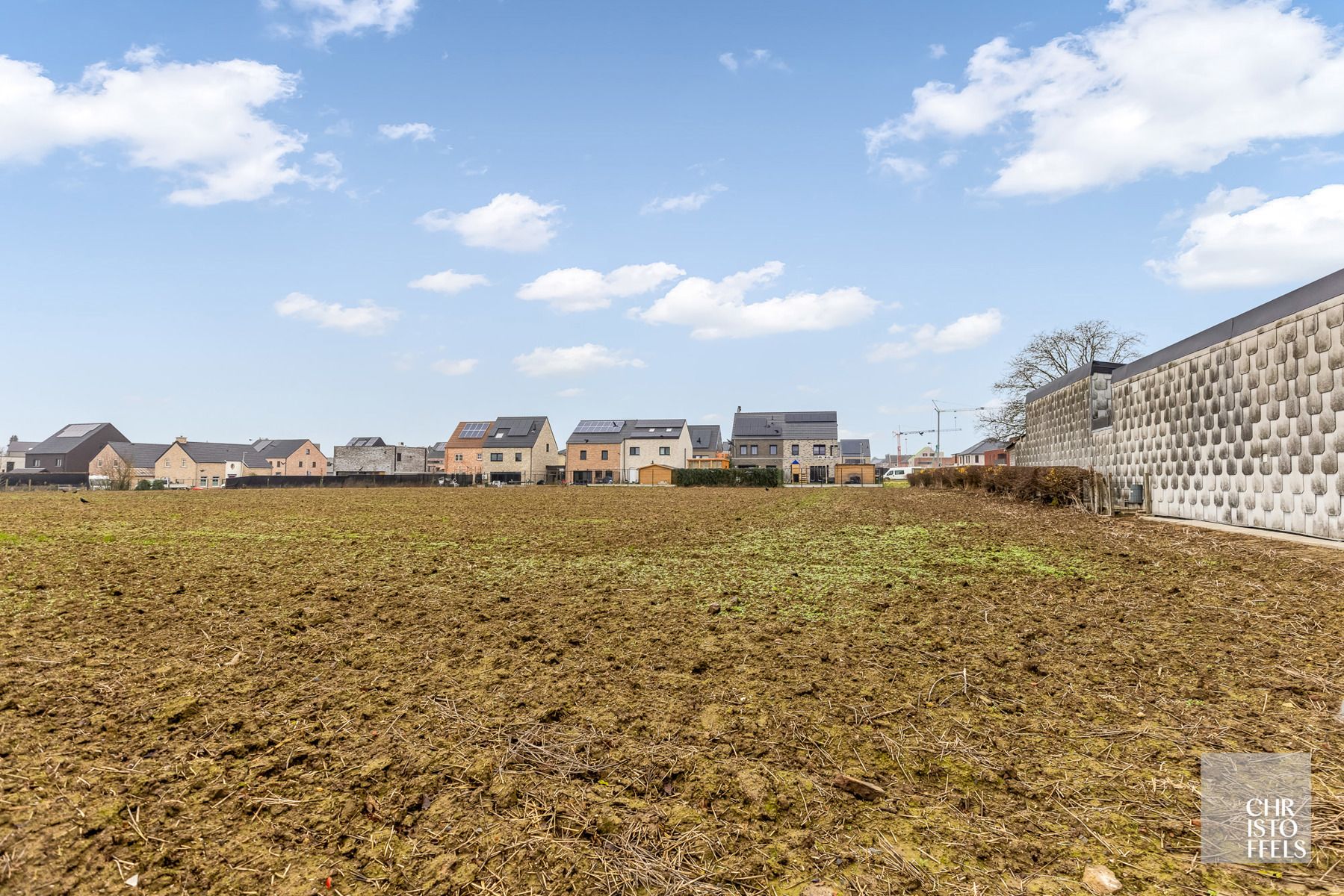 Rustig gelegen bouwkavel voor open bebouwing van 1.559m²! foto 2