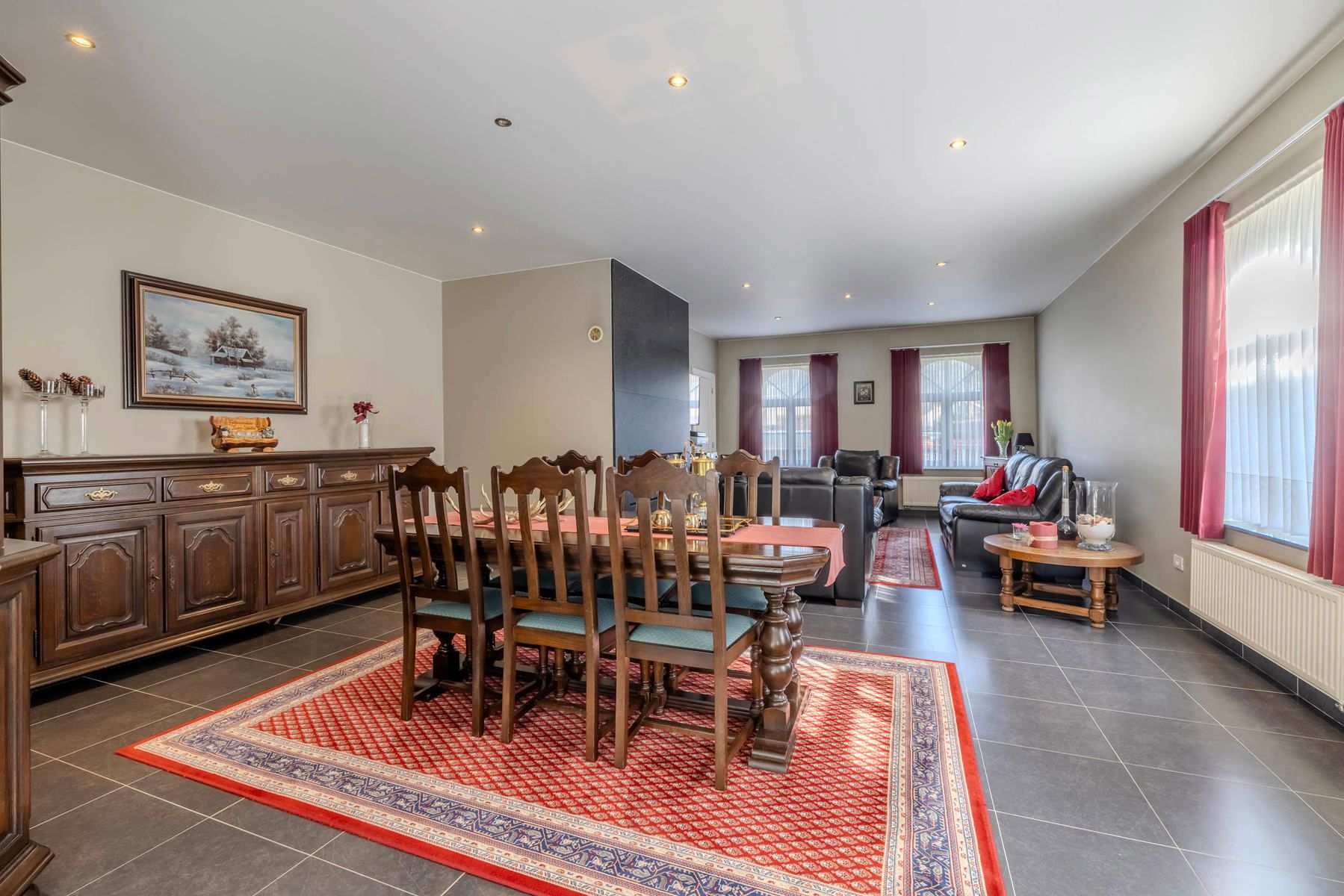 Villa met 4 slpk, bureau en dubbele garage op 1.726m2 foto 9