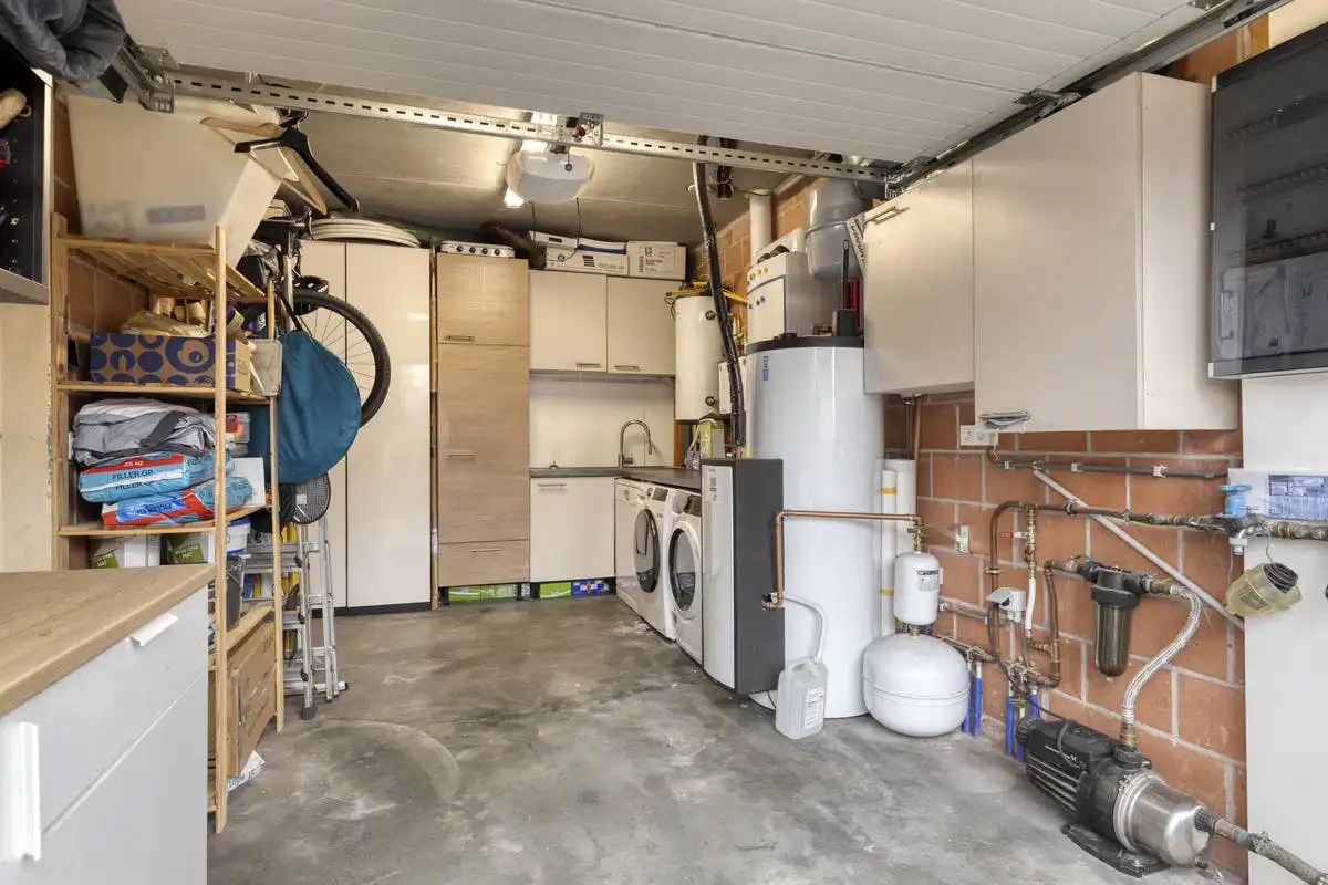 Huis met 4 slaapkamers en garage te koop in Stabroek foto 24