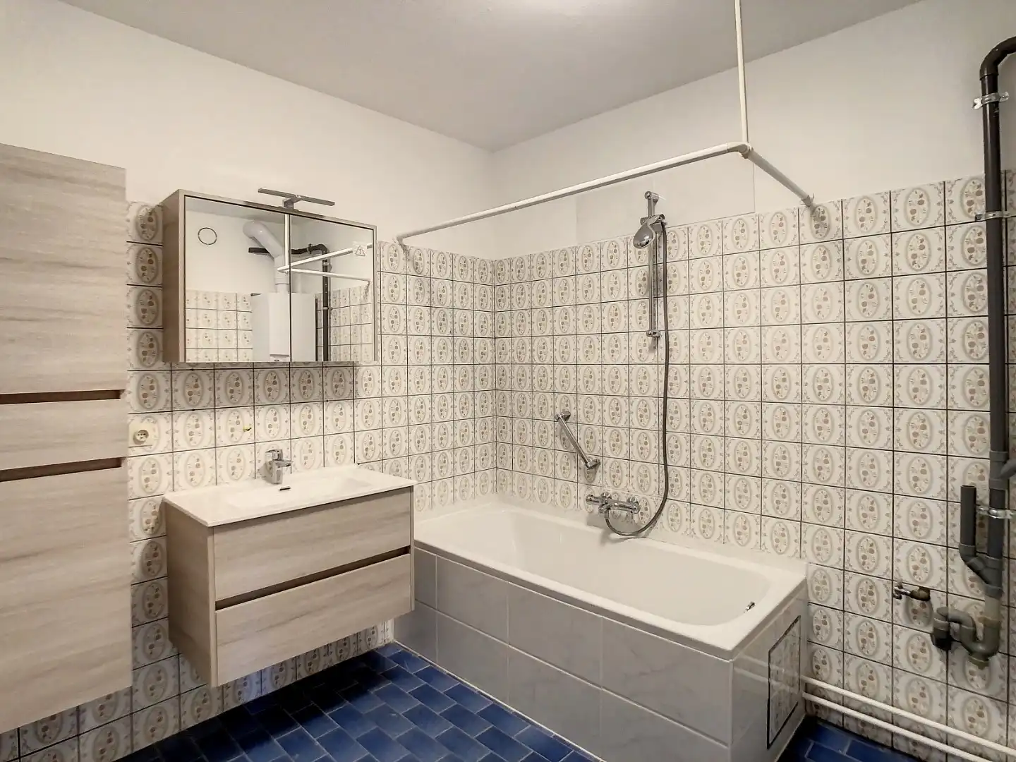 Goed gelegen appartement met 2 slaapkamers, kelder en garage te Tongeren foto 5