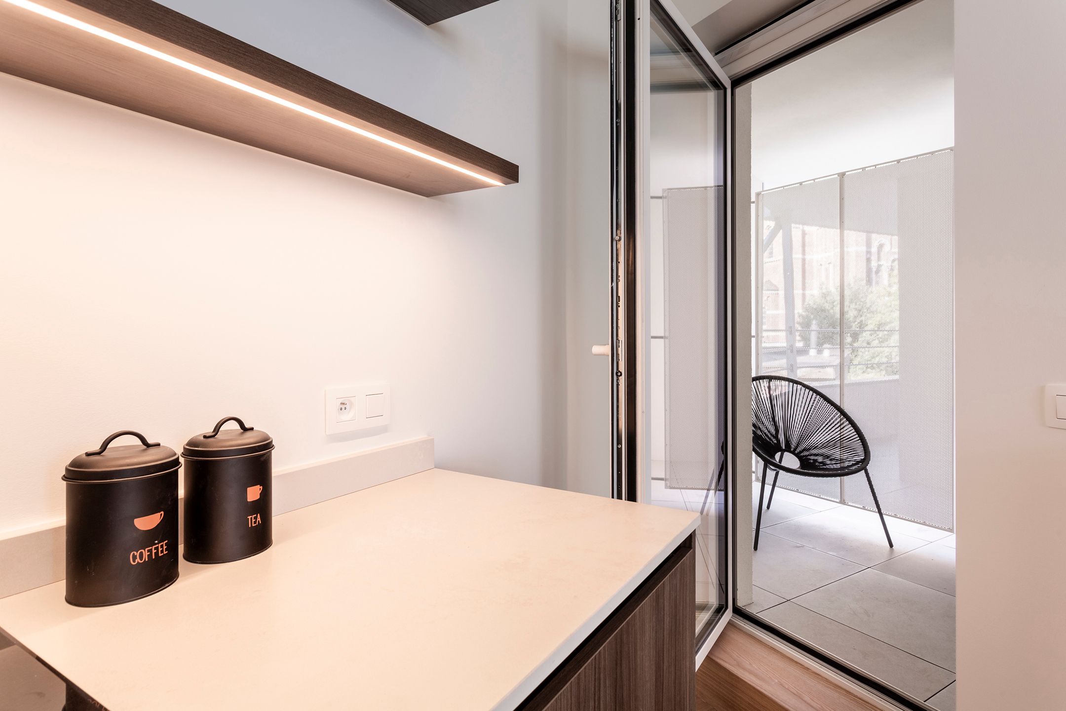 top notch gerenoveerde woning met garage vlakbij het Zuid foto 5