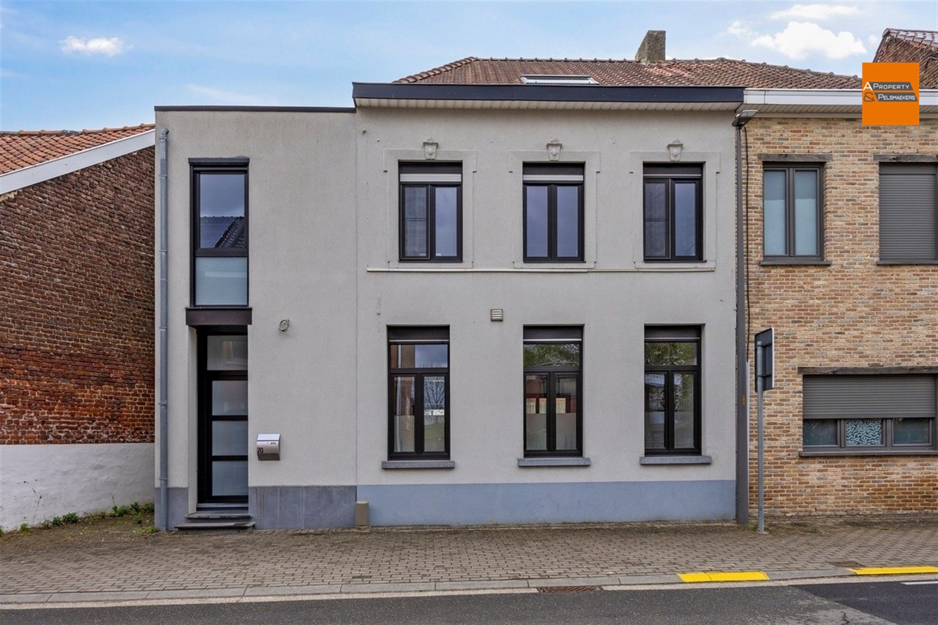 Gerenoveerde woning foto 2
