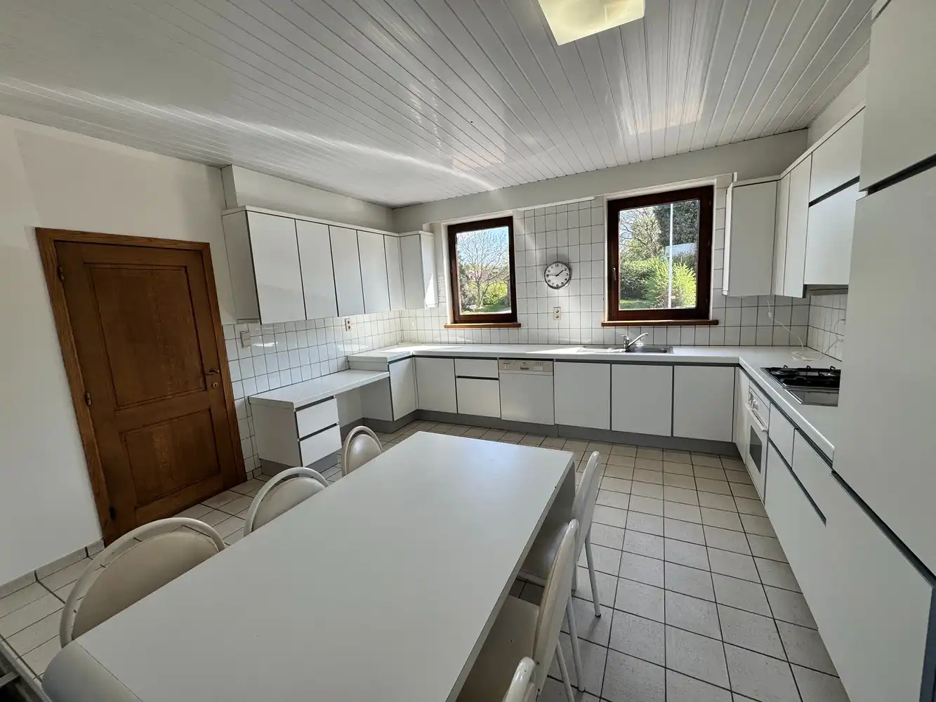 Woon- en handelsruimte op een strategische toplocatie in Zutendaal!🏡💼 foto 4