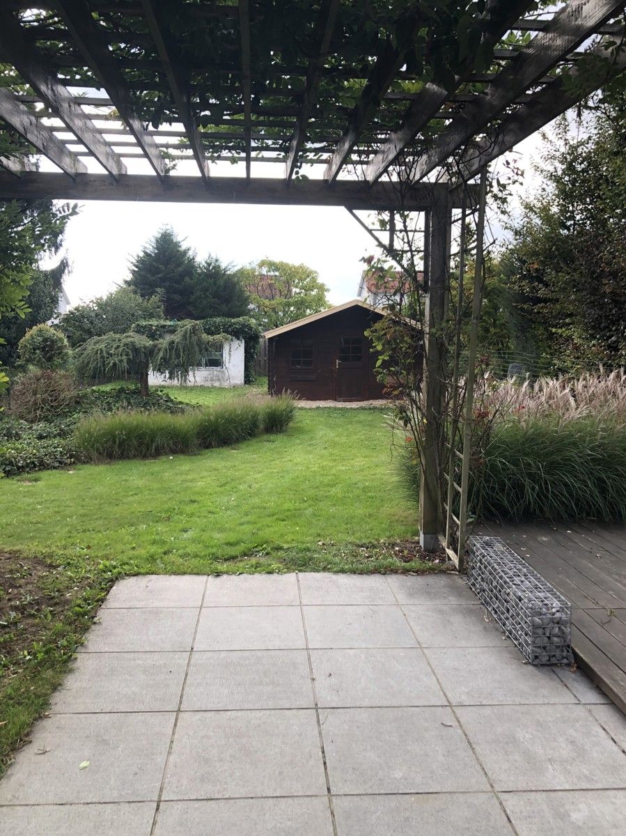 Rustig gelegen, energiezuinige halfopen woning met 4 slkrs foto 17