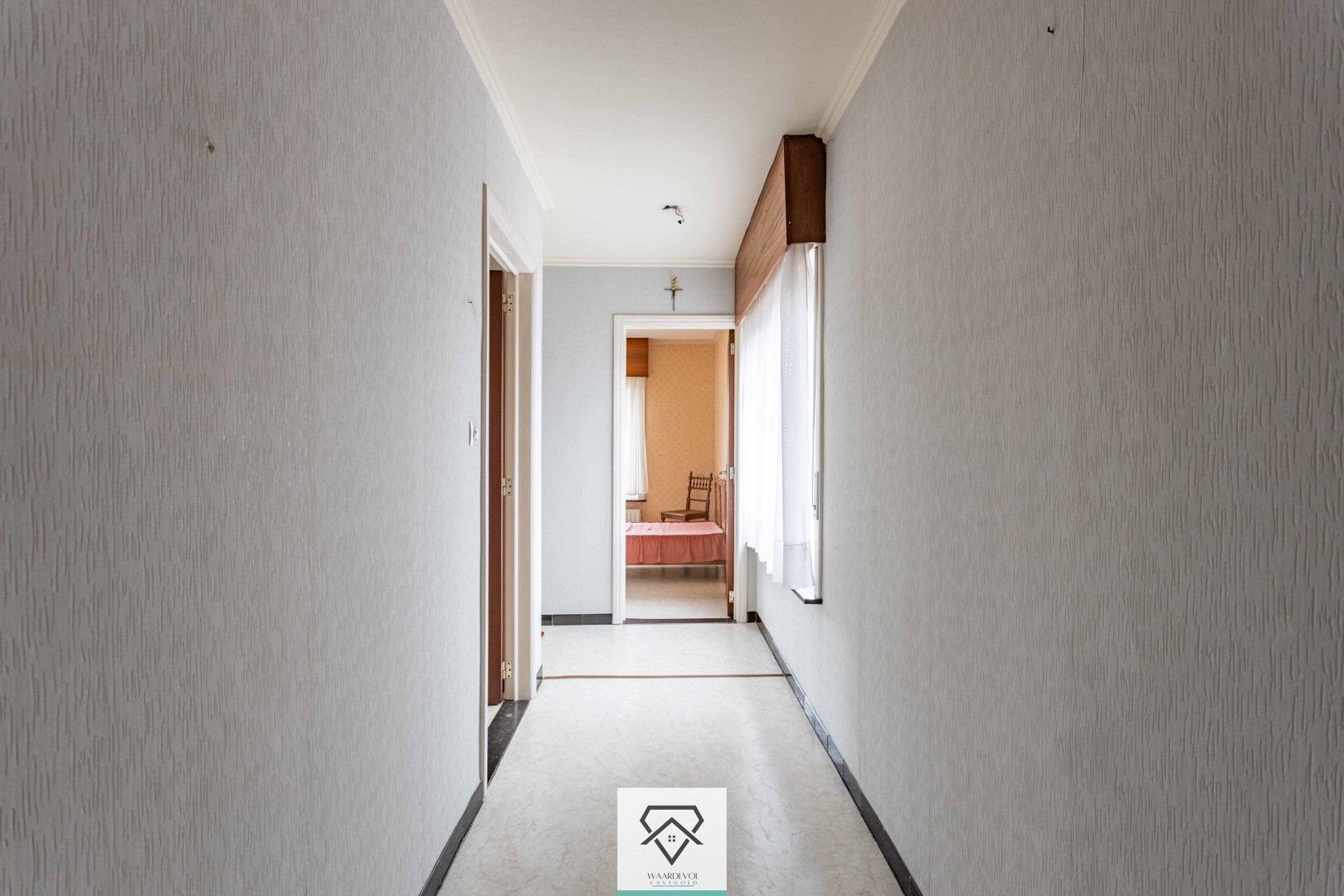 Vrijstaande woning op perceel van 1021 m² met loods en ruime tuin foto 14