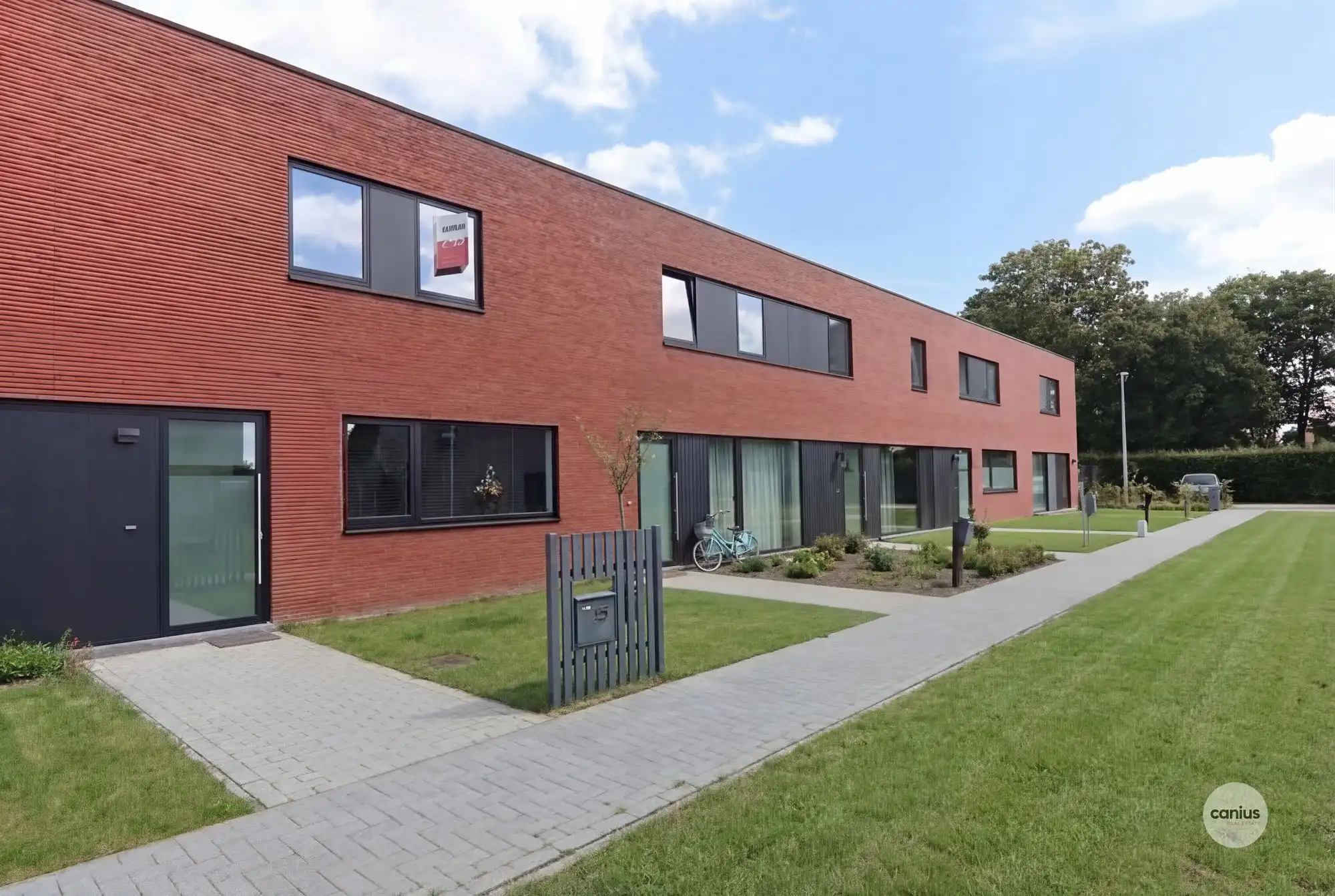 RUSTIG WONEN NABIJ HET CENTRUM VAN OVERPELT foto 5