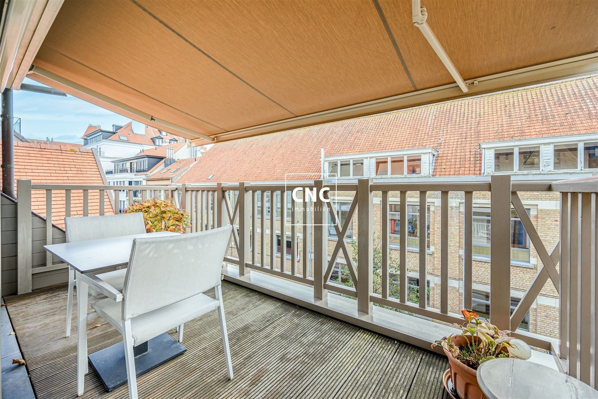 Lichtrijke duplex met twee terrassen in centrum Knokke foto 25