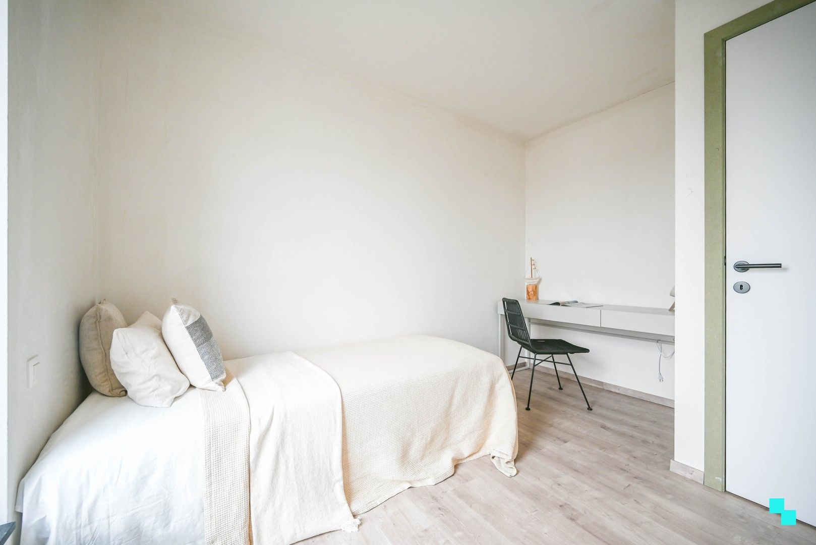 Hedendaagse, energiezuinige nieuwbouwwoning te Waregem foto 19