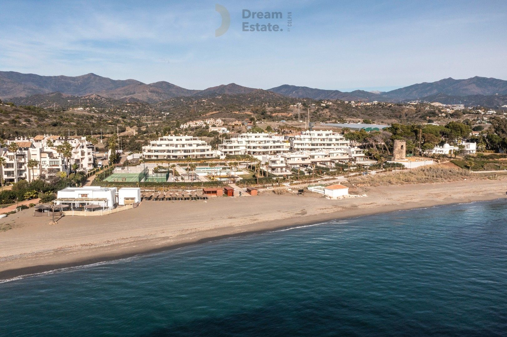 Luxueus wonen aan het strand van de New Golden Mile, Estepona. foto 1