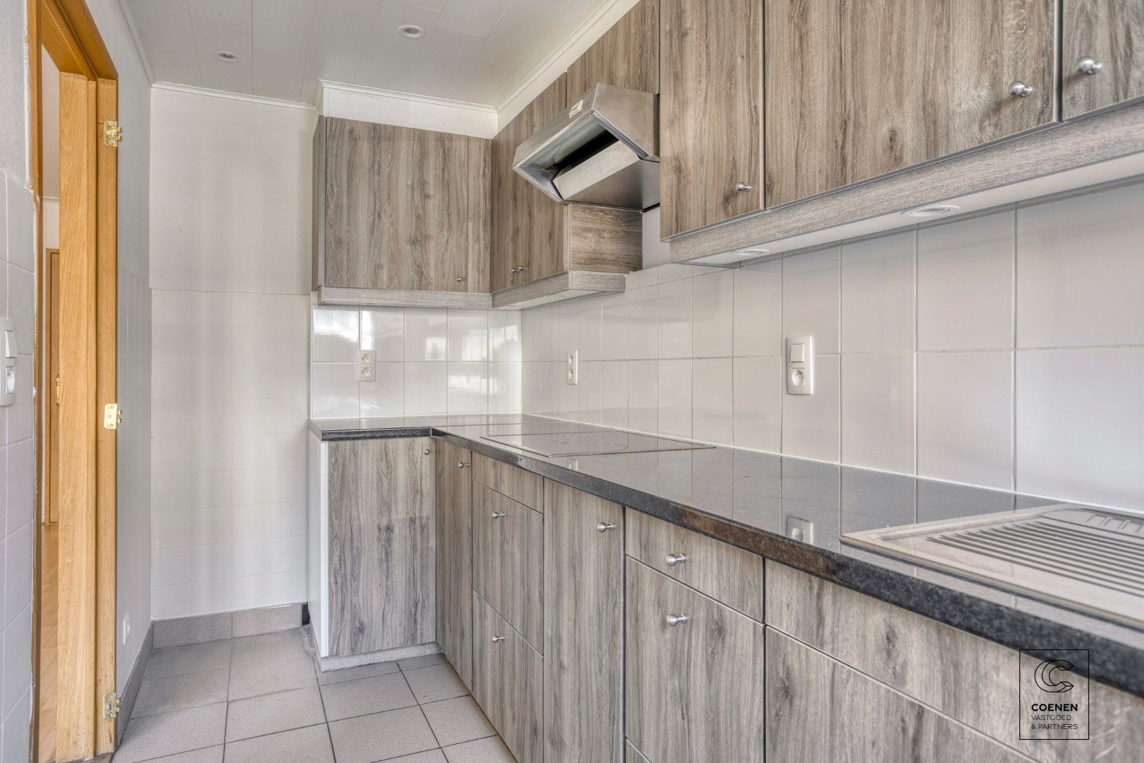 Instapklaar gelijkvloers appartement van 81m² en 2 slaapkamers te Deurne! foto 6