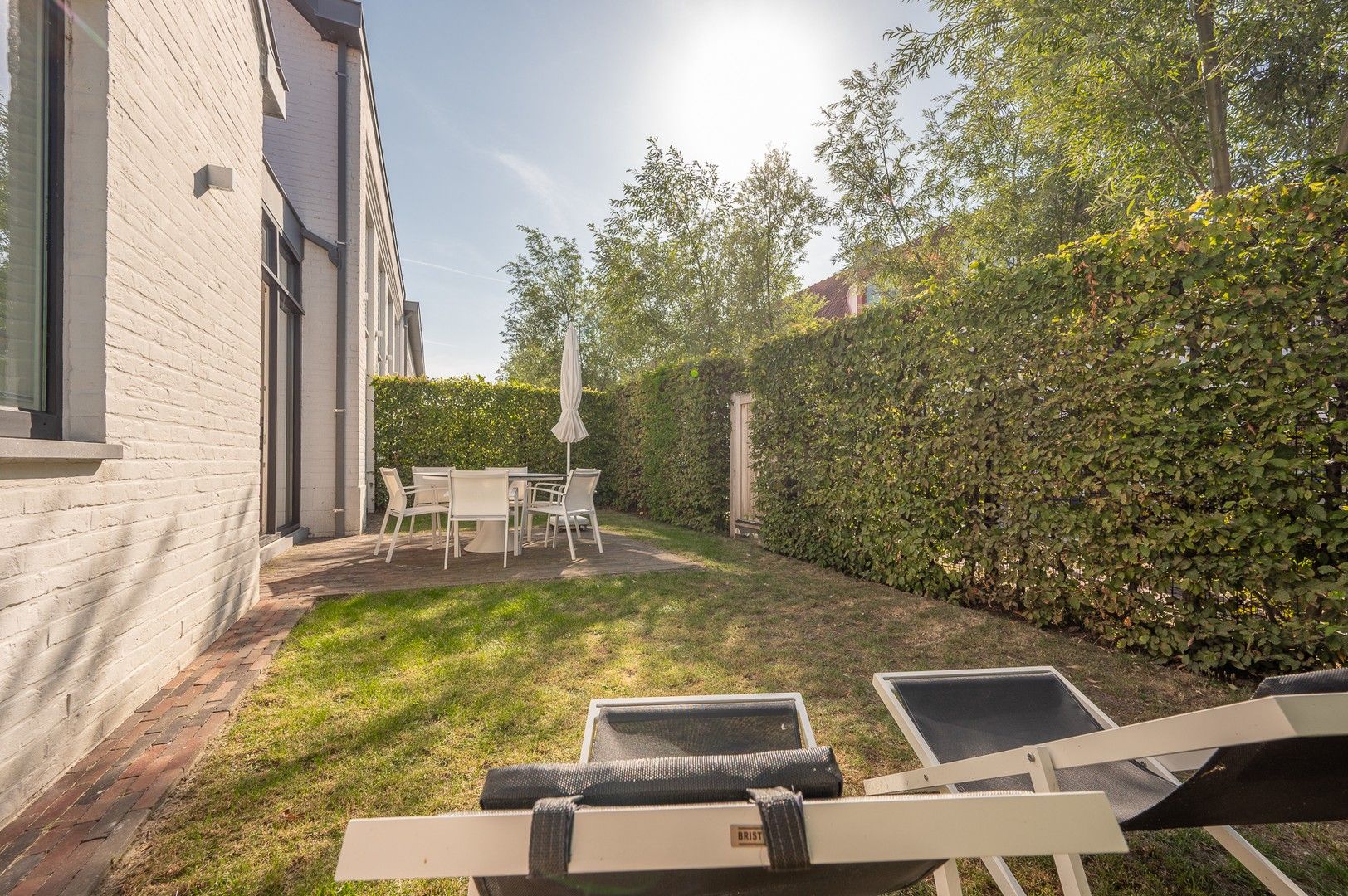 Prachtige, lichtrijke woning vlakbij het pittoreske Oosthoekplein in het Zoute op wandelafstand van de zee en het Zwin. foto 12