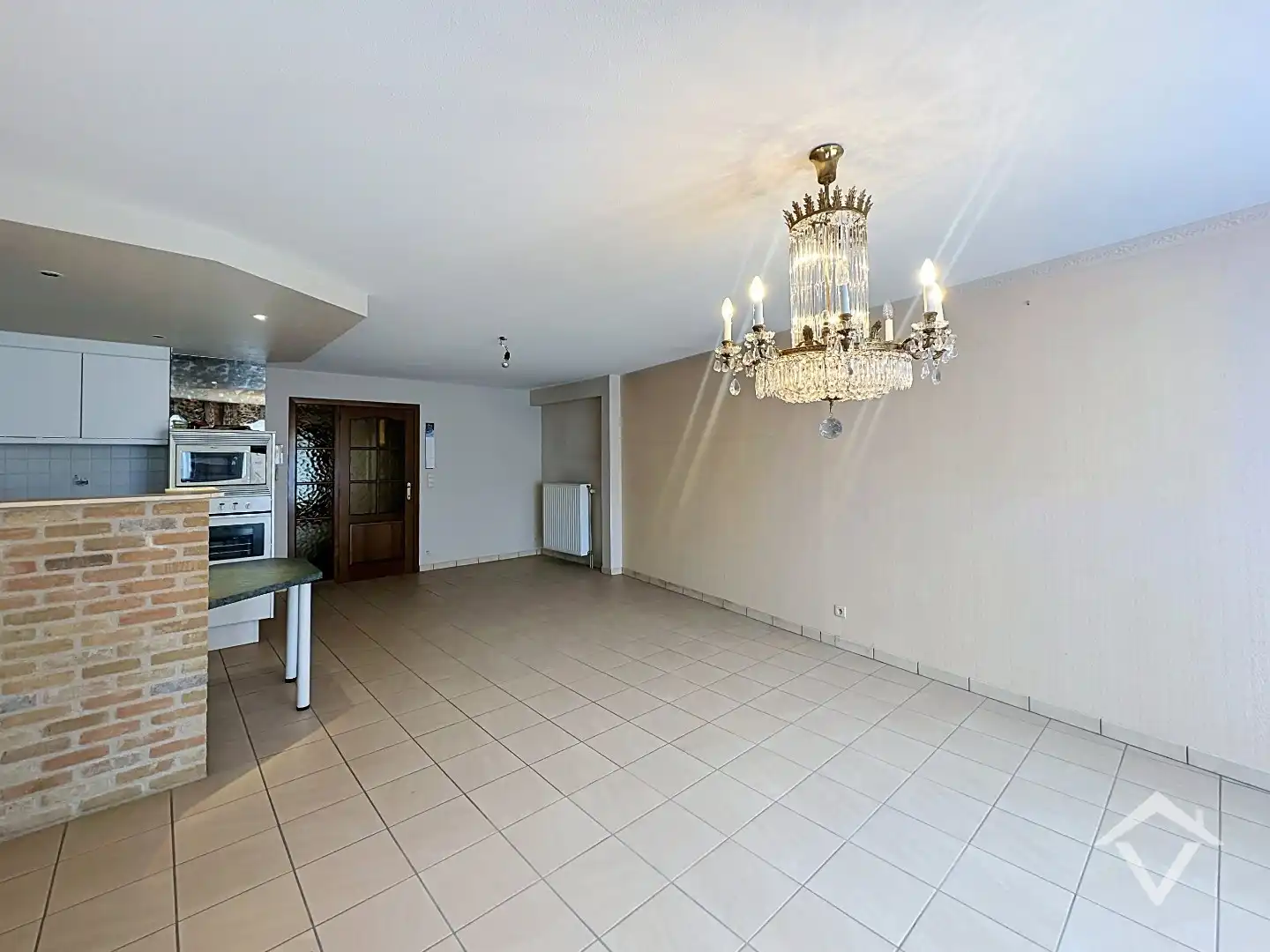 Ruim gelijkvloers appartement met garage op wandelafstand van het centrum van Torhout foto 5