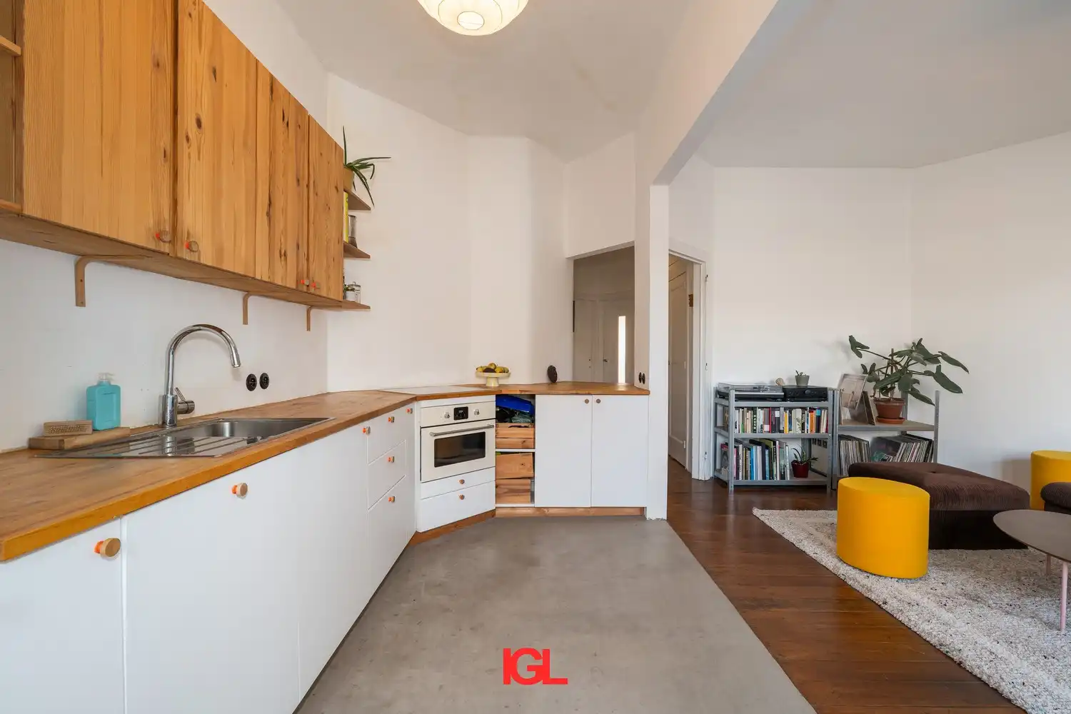 Lumineus appartement met 2 slaapkamers en terras te centrum Molenbeek foto 8